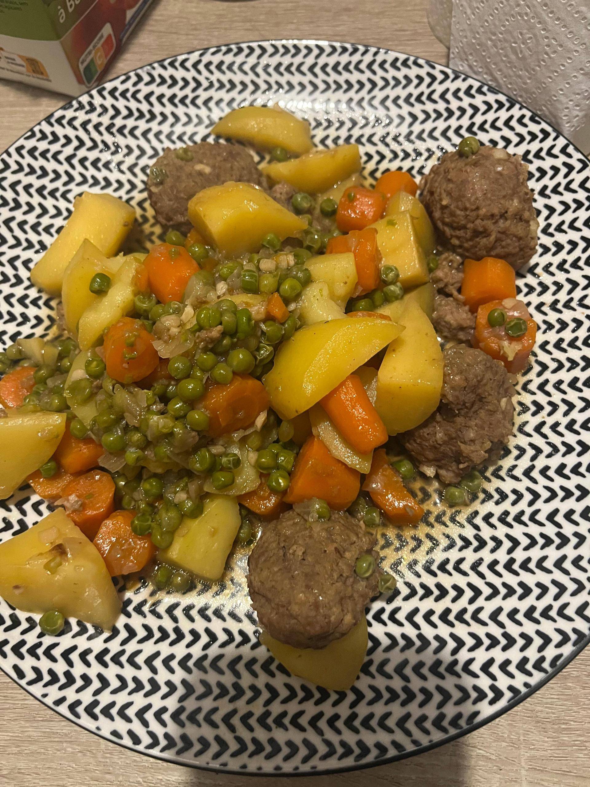 Boulettes et pommes de terre - Recette Cookeo | Moulinex
