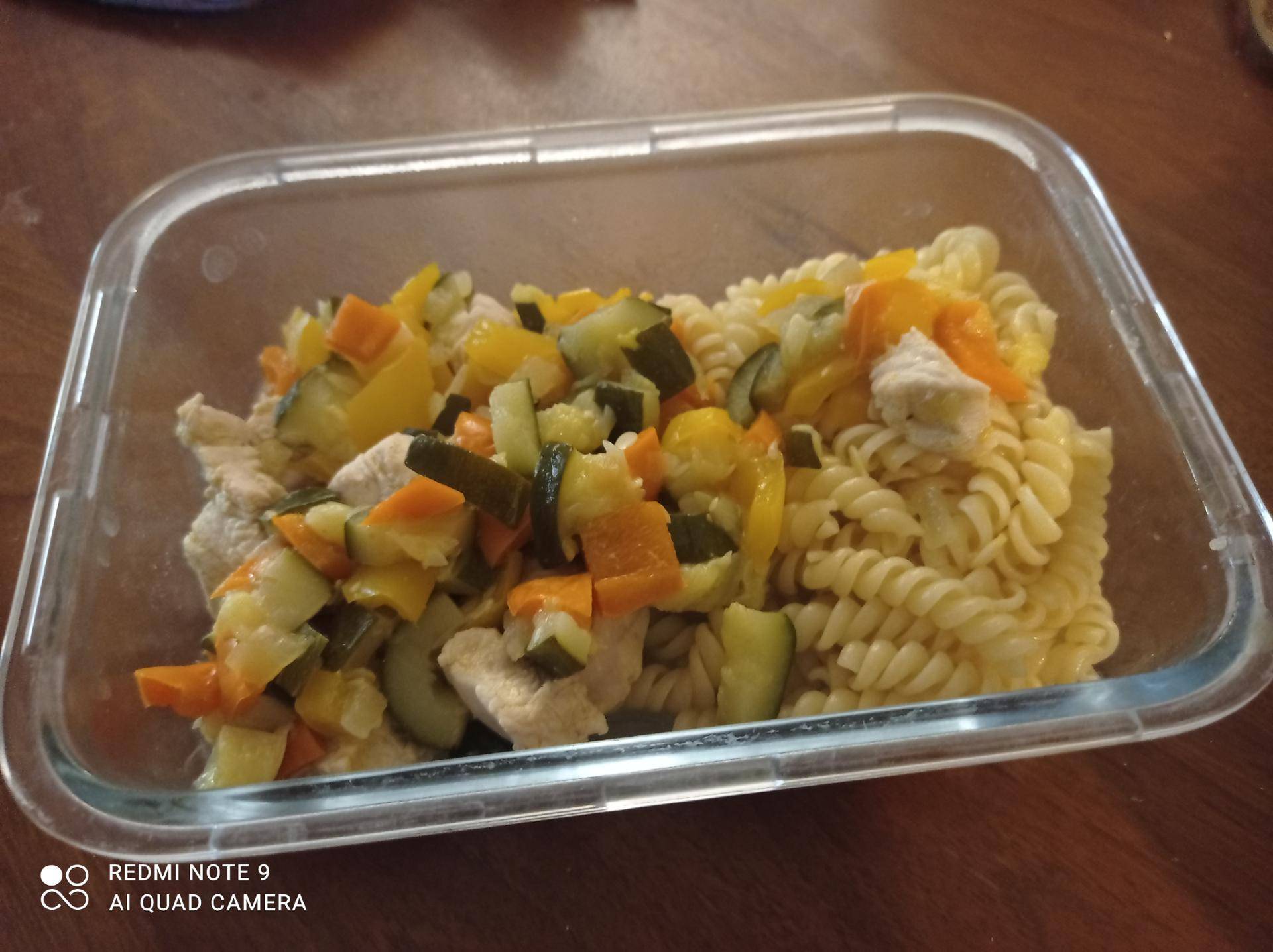 Poulet aux légumes d'été - Recette Cookeo | Moulinex