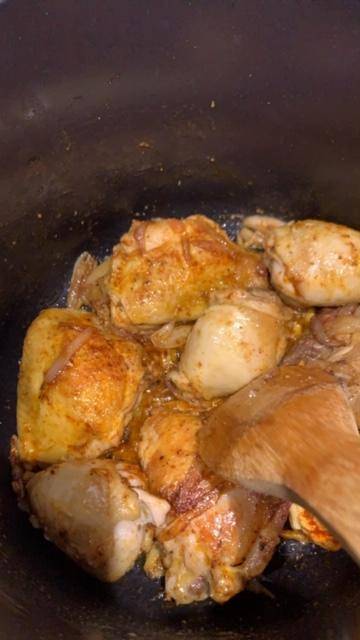 Cuisses de poulet à l’oignon - Recette Cookeo V3 | Moulinex