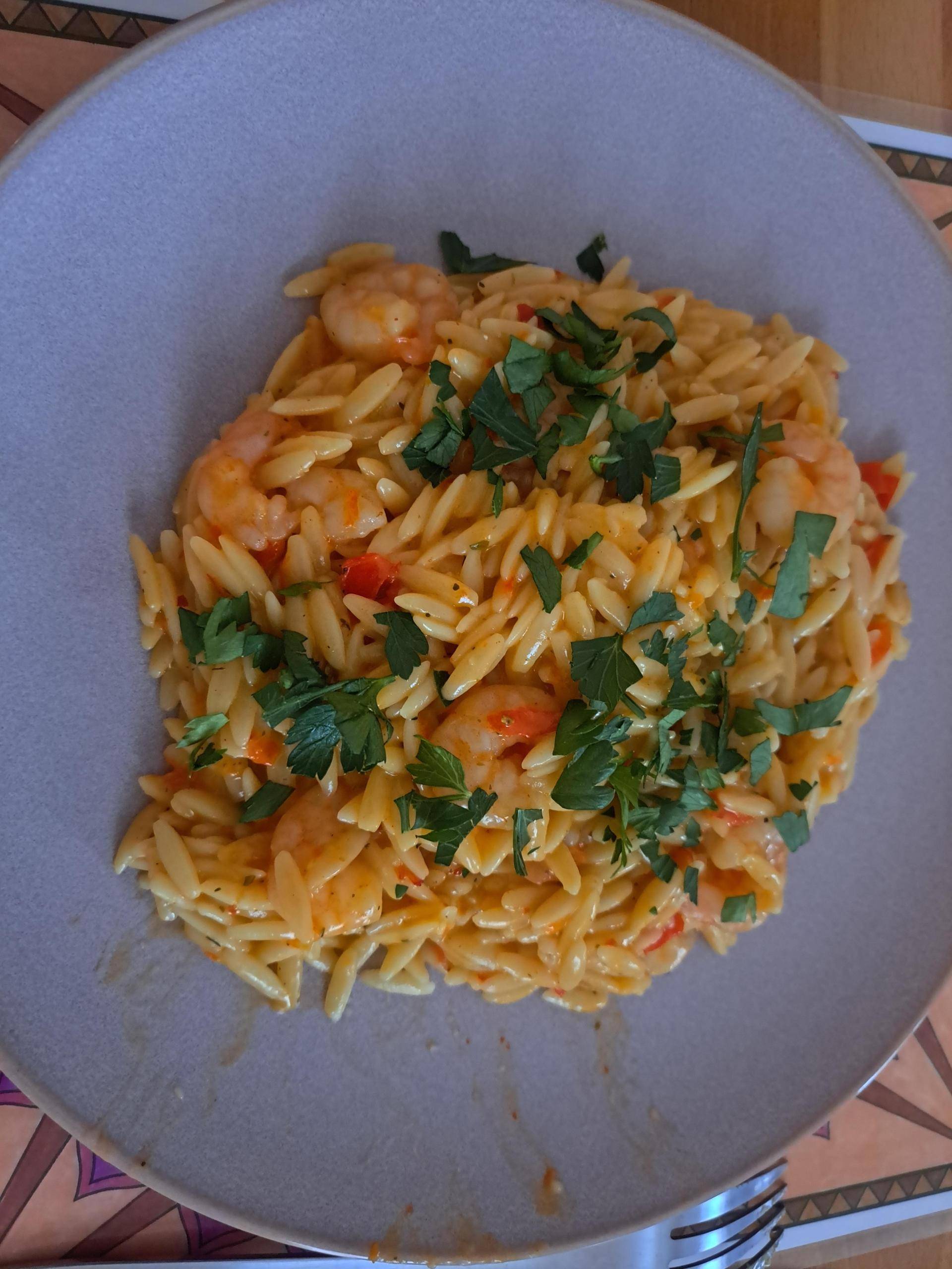 Orzo aux crevettes,ail, persil, poivron et citron Hello Fresh - Recette Companion Connect XL | Moulinex
