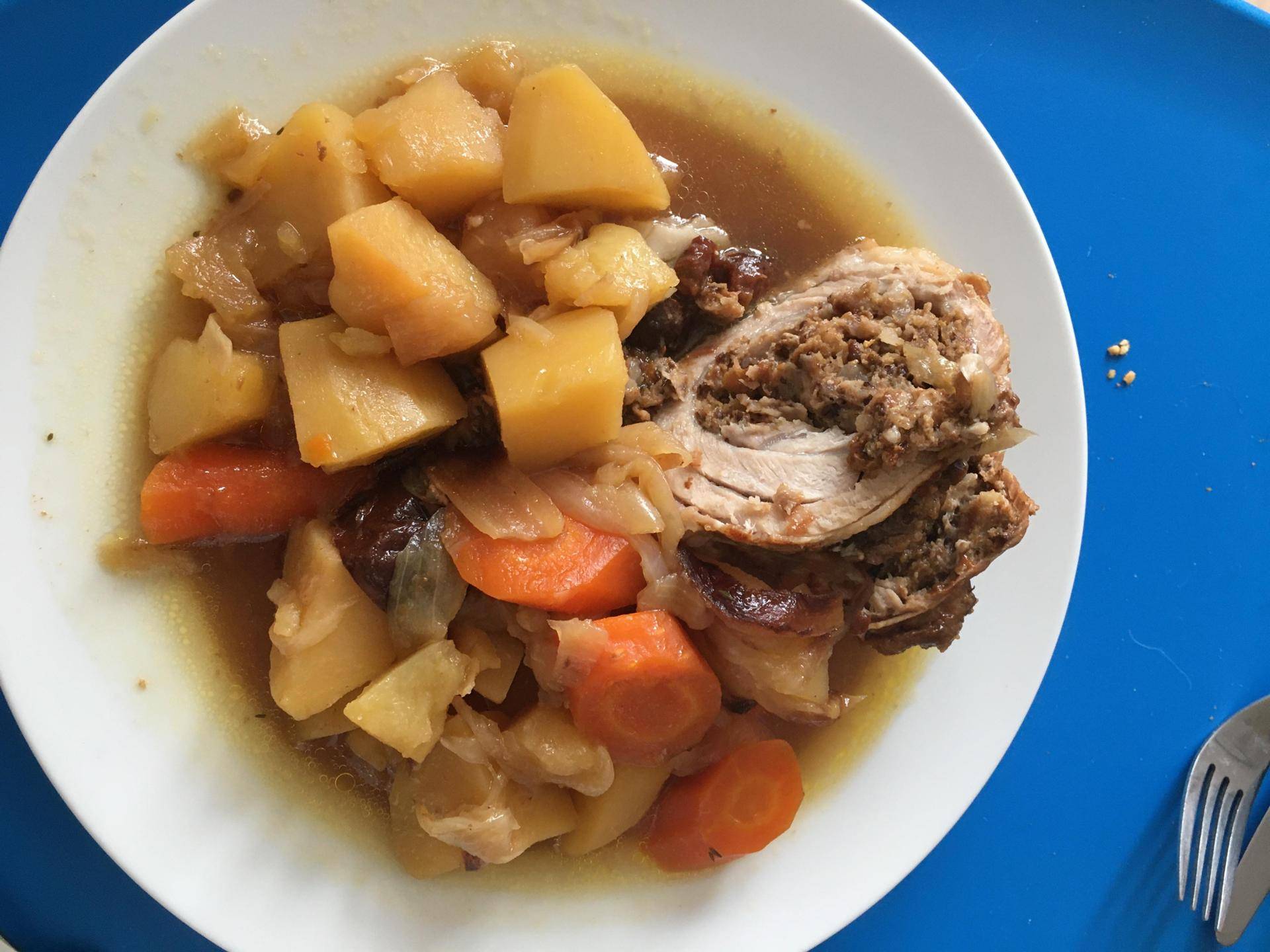 Rôti de porc pommes pruneaux et légumes - Recette Cookeo | Moulinex