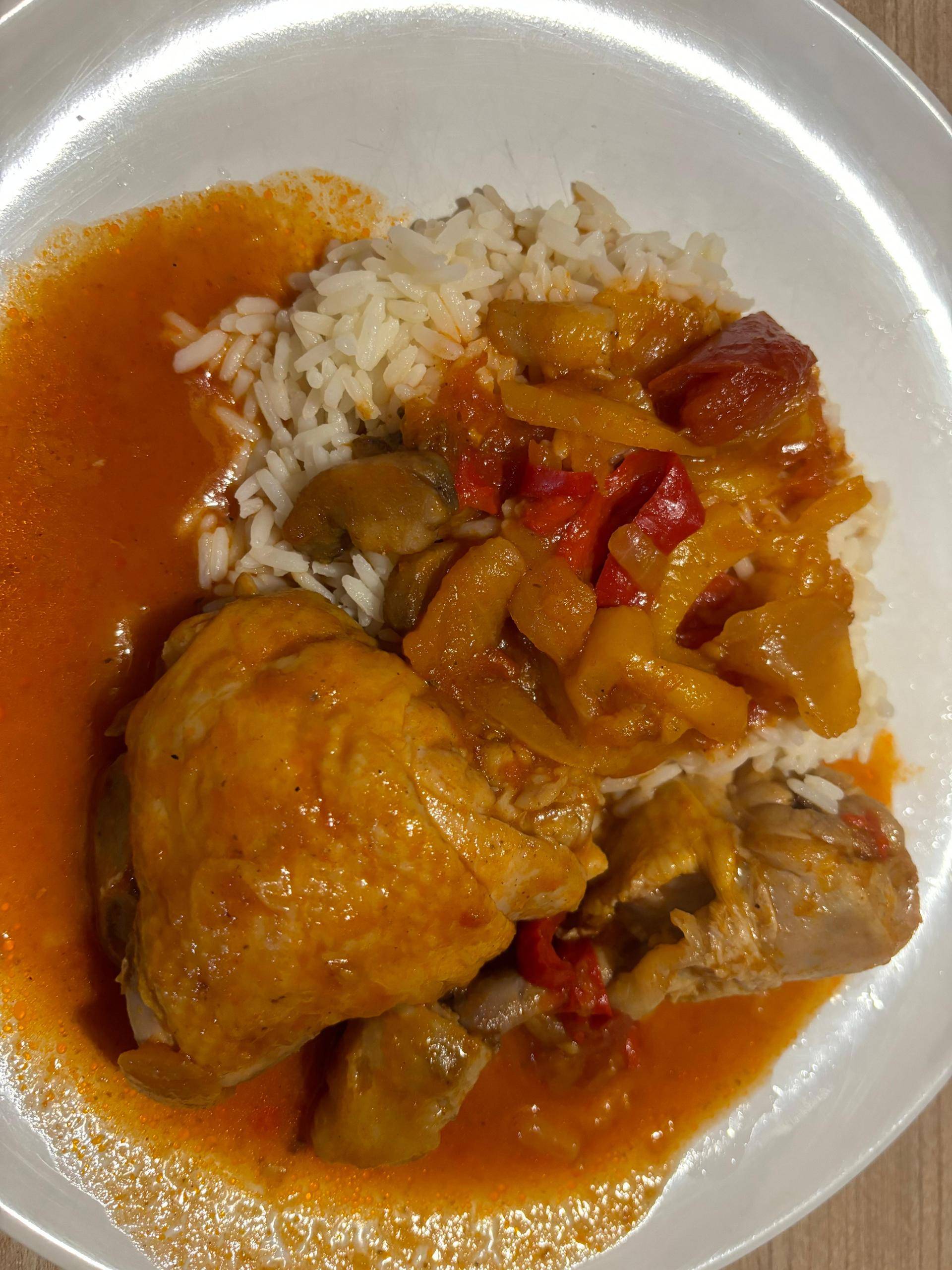 Cuisse de poulet tomates et poivrons - Recette Cookeo | Moulinex