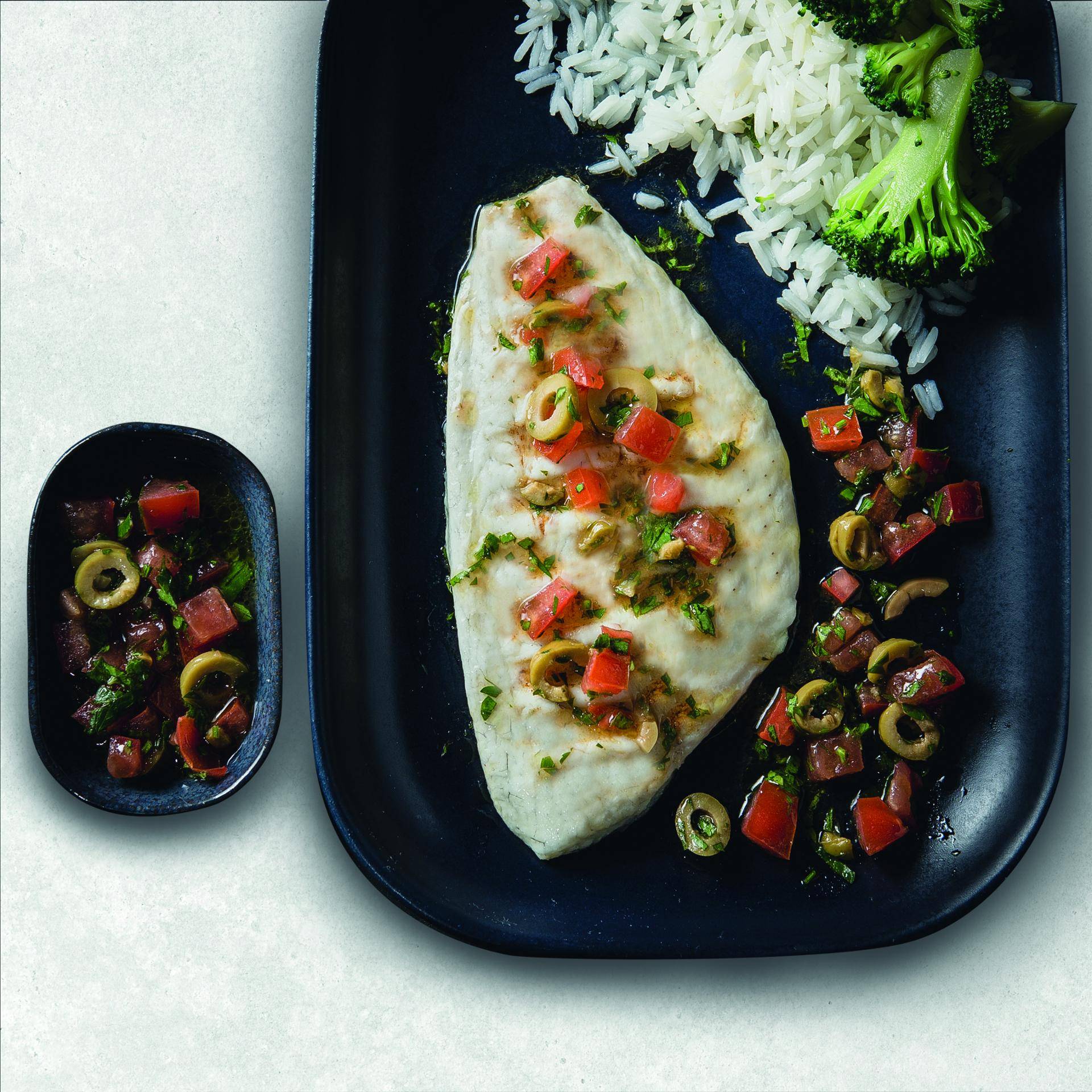 Gegrilde dorade met tomaat en olijven - Recette Multifunction Airfryer Oven Digital | Moulinex