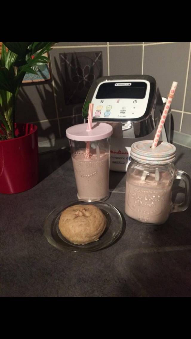 Smoothie fraise - Recette Companion Connect XL | Moulinex