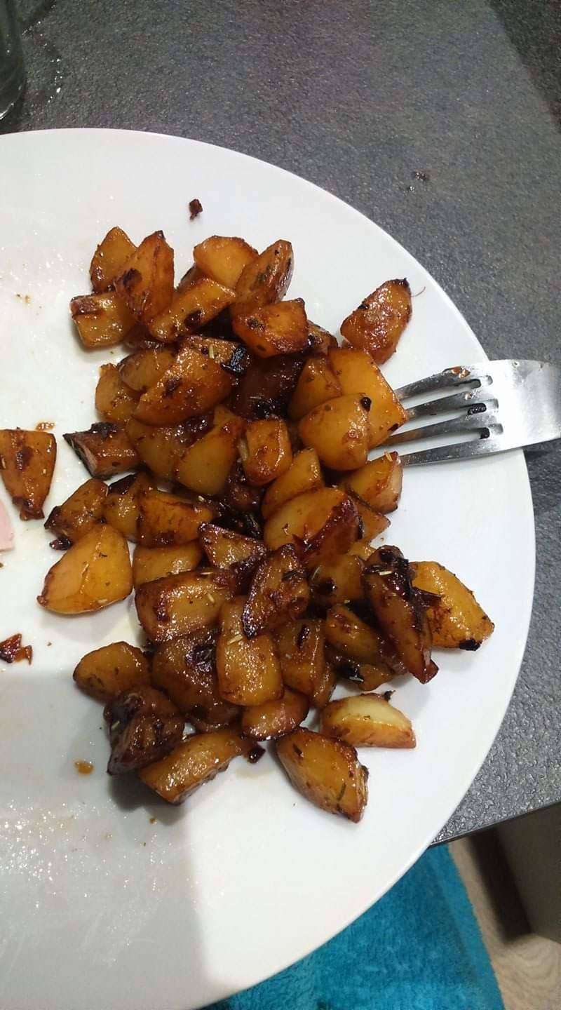 Pommes de terre fondantes à l'ail - Recette Cookeo | Moulinex