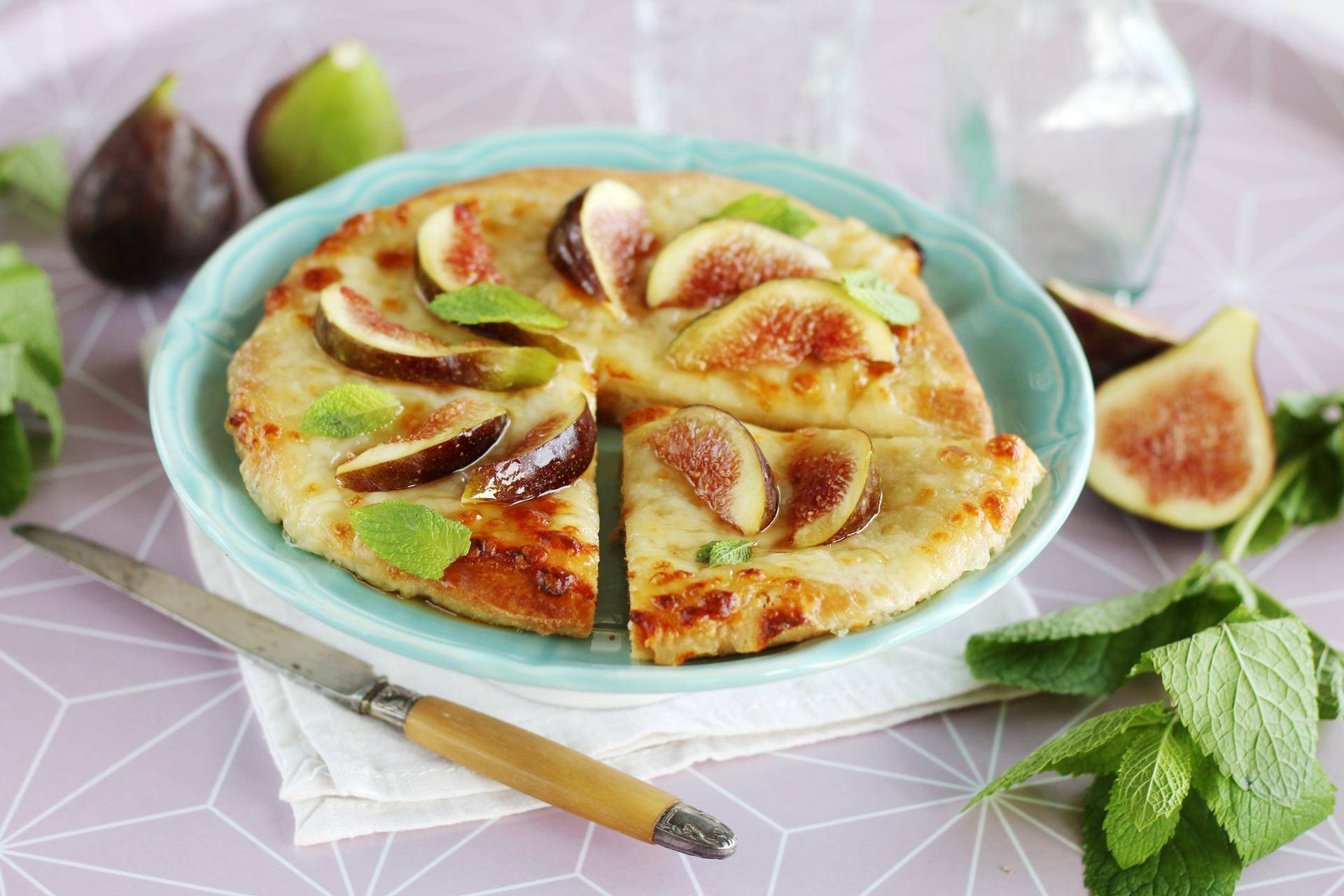 Pizza sucrée aux figues - Recette Companion Connect | Moulinex