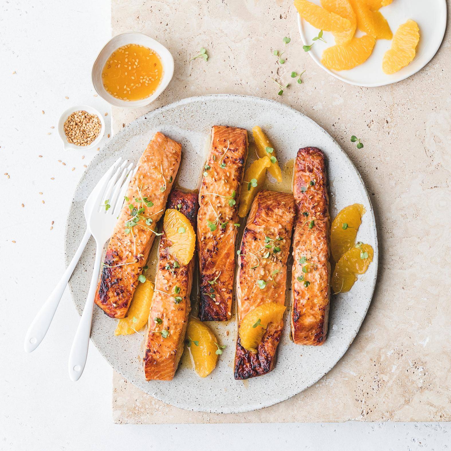 Met sinaasappel gekaramelliseerde zalm - Recette Dual EasyFry&Grill | Moulinex