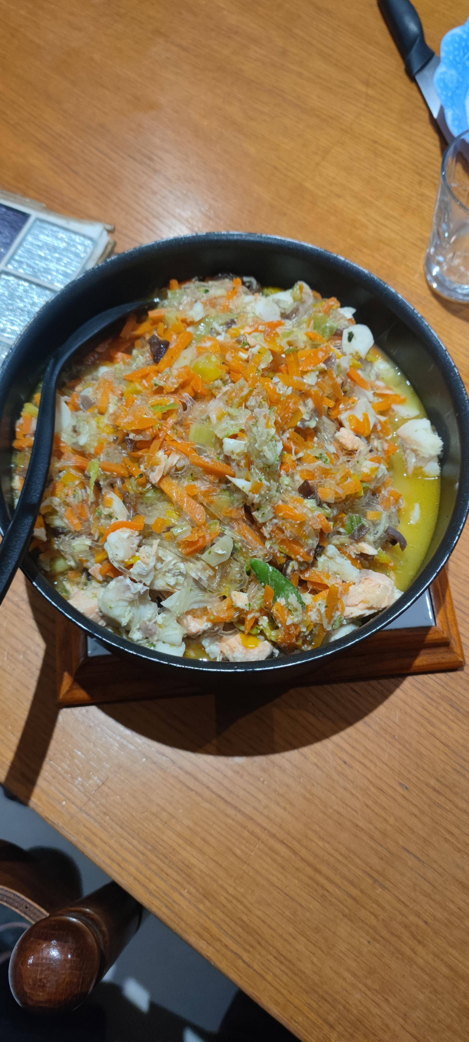 Wok de légumes au vermicelles de soja et duo de poisson - Recette Companion XL | Moulinex