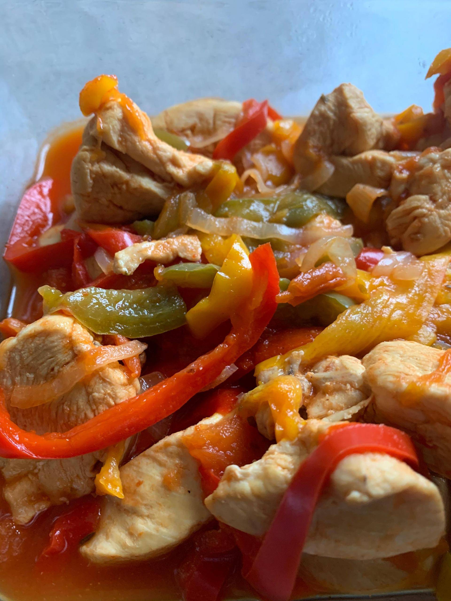 Poulet basquaise sans alcool - Recette Cookeo V3 | Moulinex