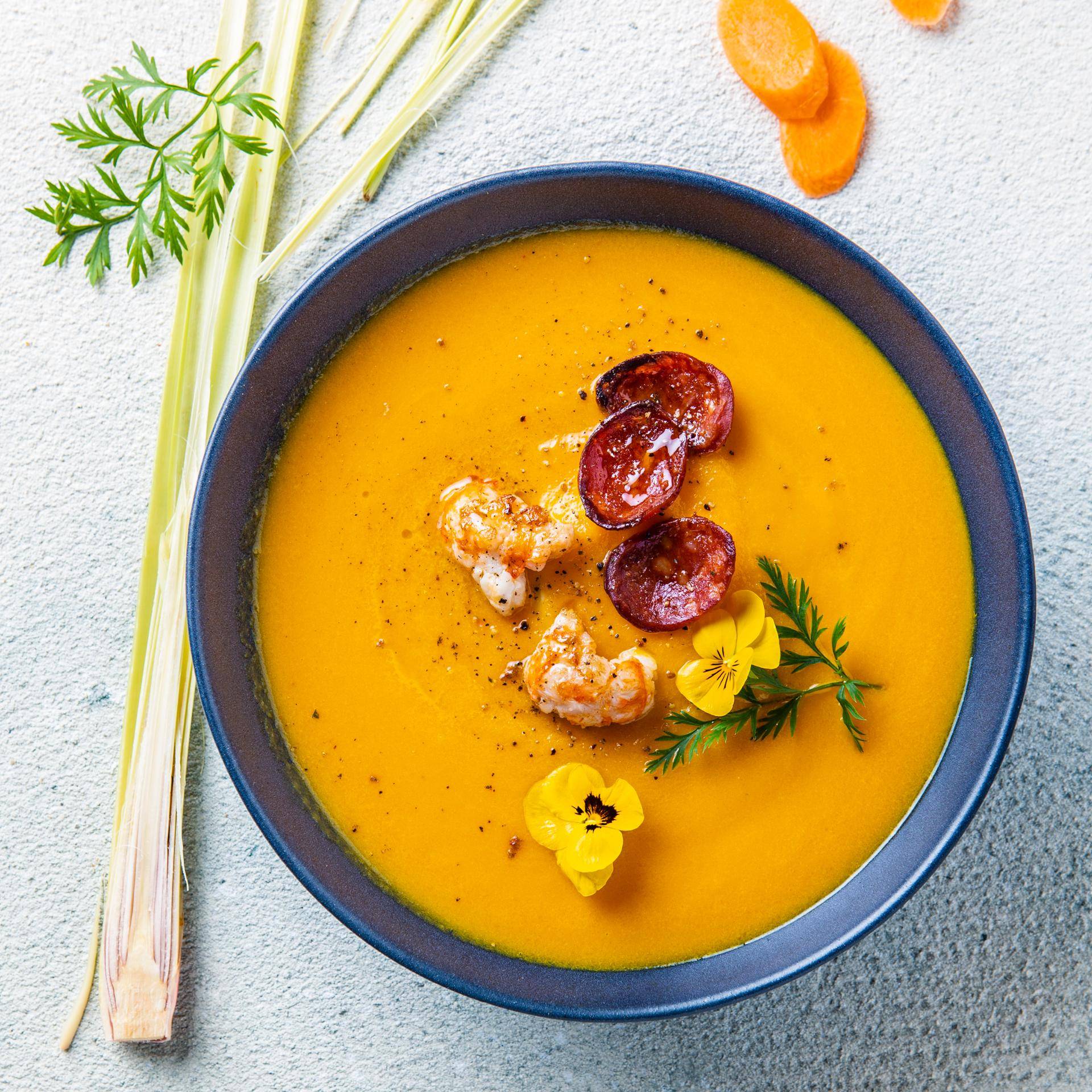 Soupe de carotte, langoustines et chorizo - Recette Quickchef | Moulinex