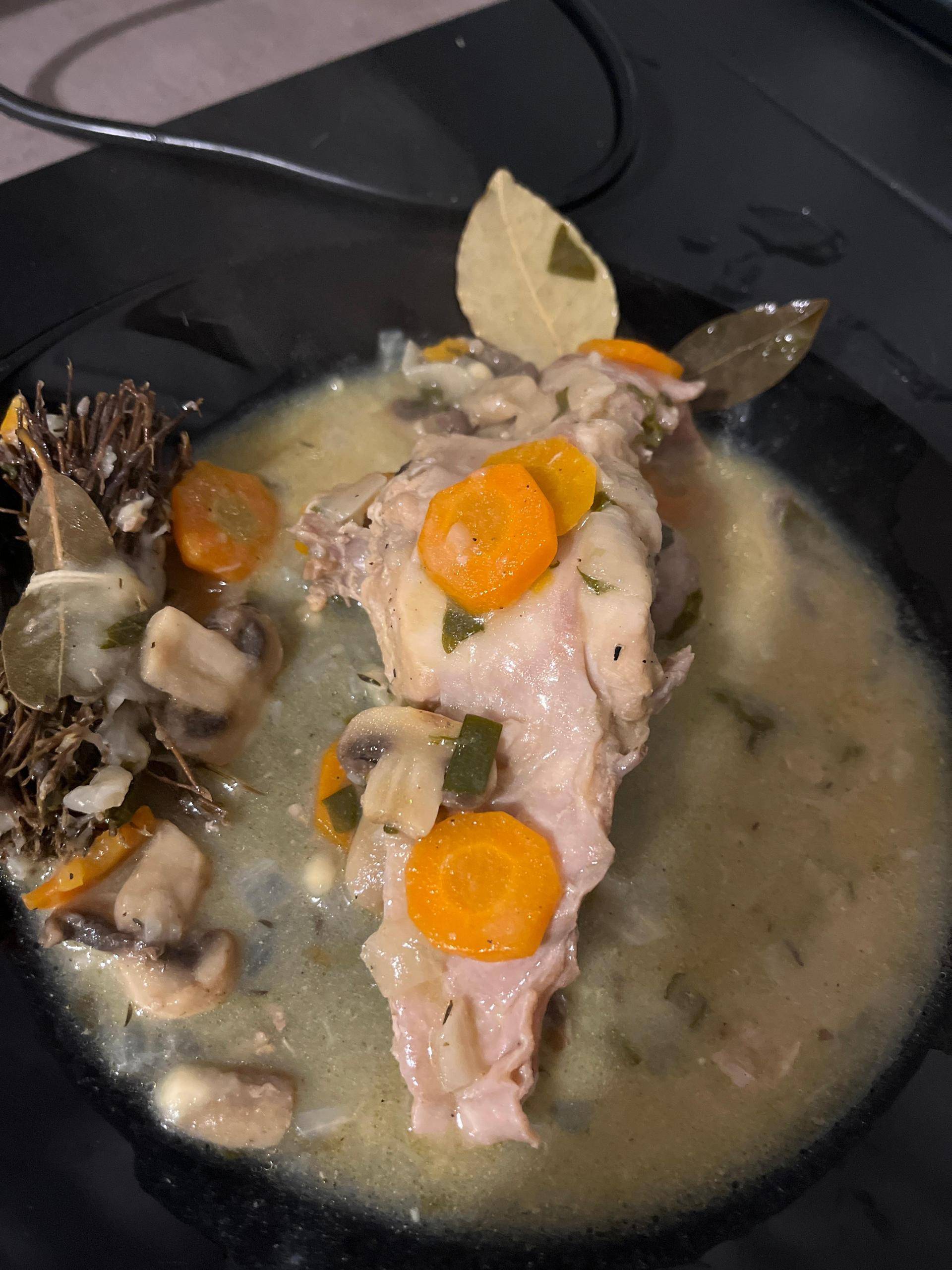 Lapin au vin blanc et champignons - Recette Cookeo | Moulinex