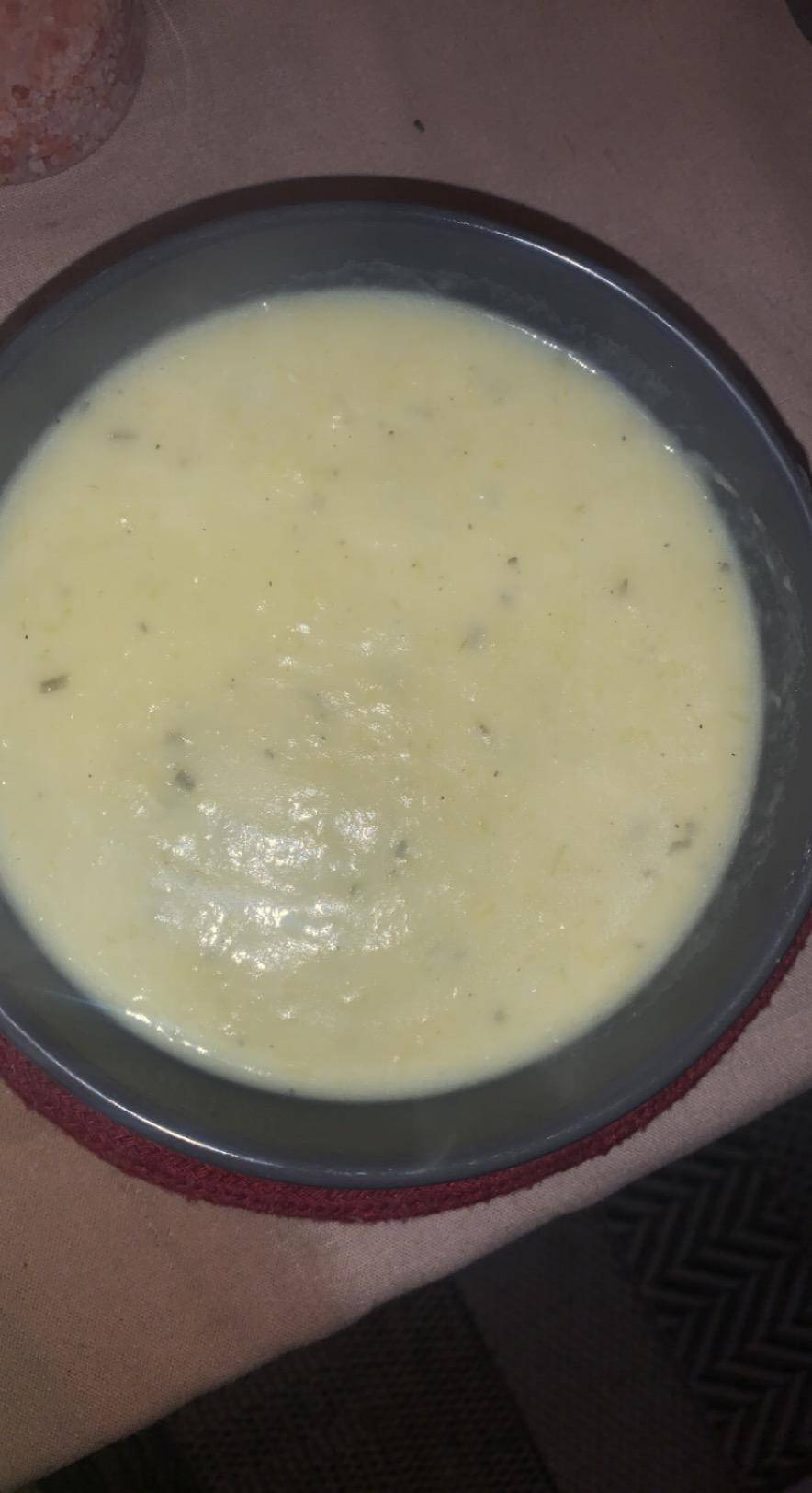 Soupe poireaux pomme de terre boursin - Recette Cookeo | Moulinex