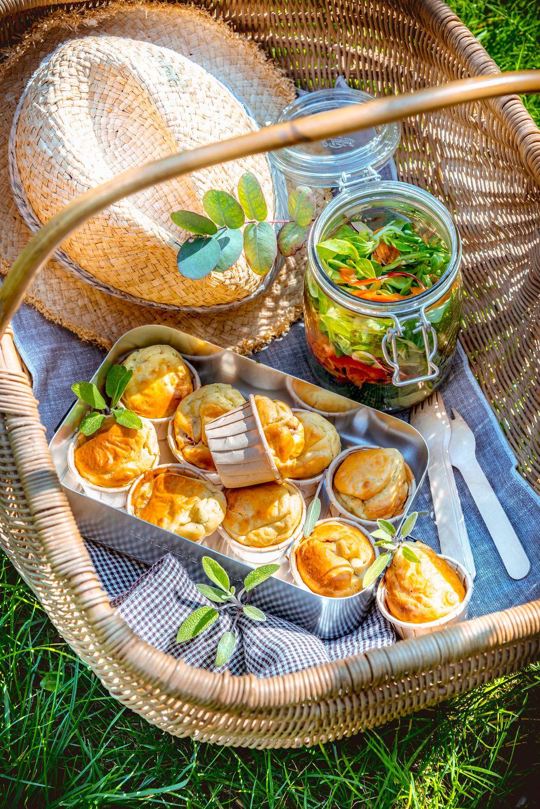 Muffins met Parmezaanse kaas en coppa - Recette Companion | Moulinex