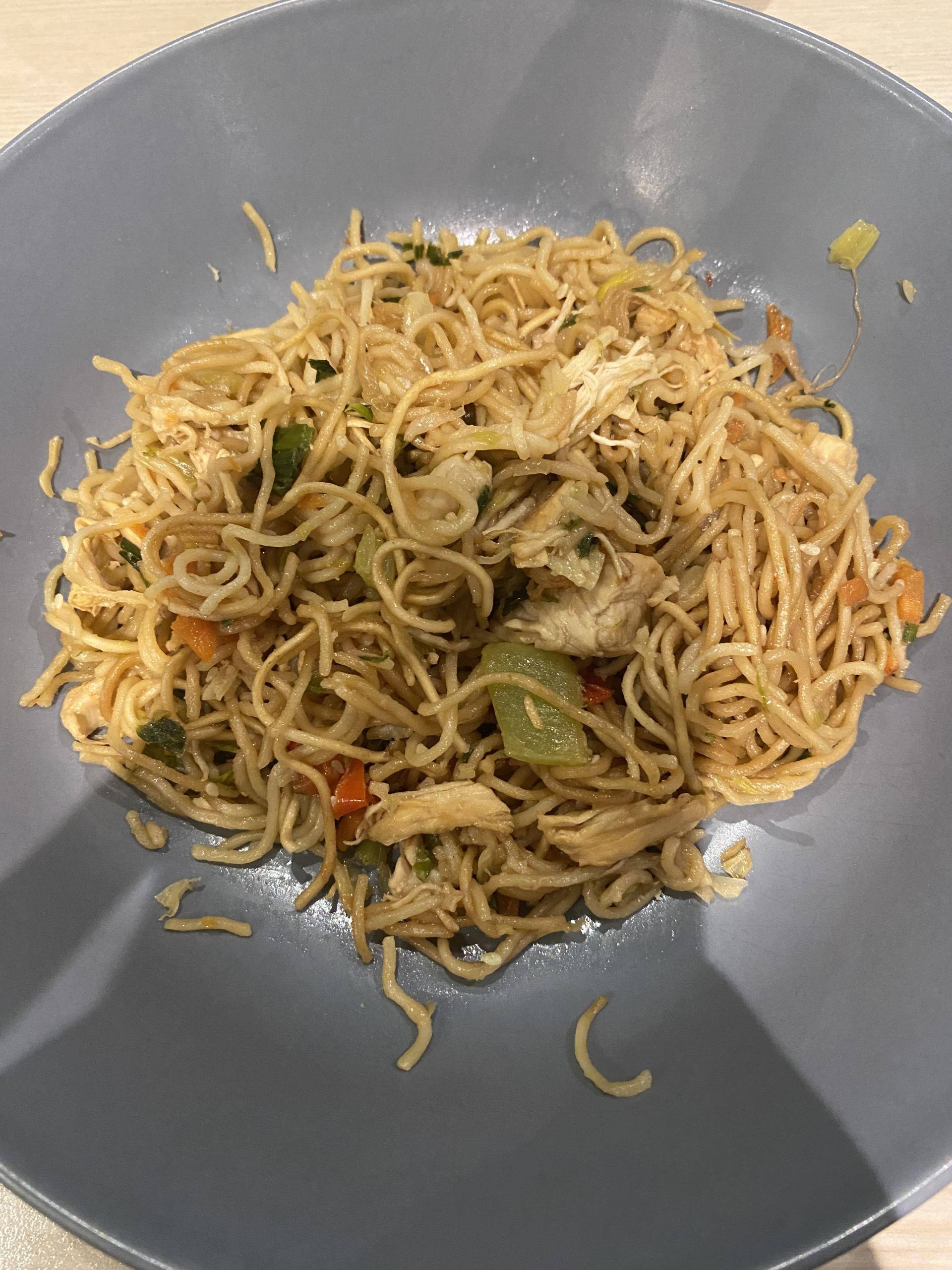 Nouilles au poulet et légumes - Recette Cookeo 10in1 | Moulinex