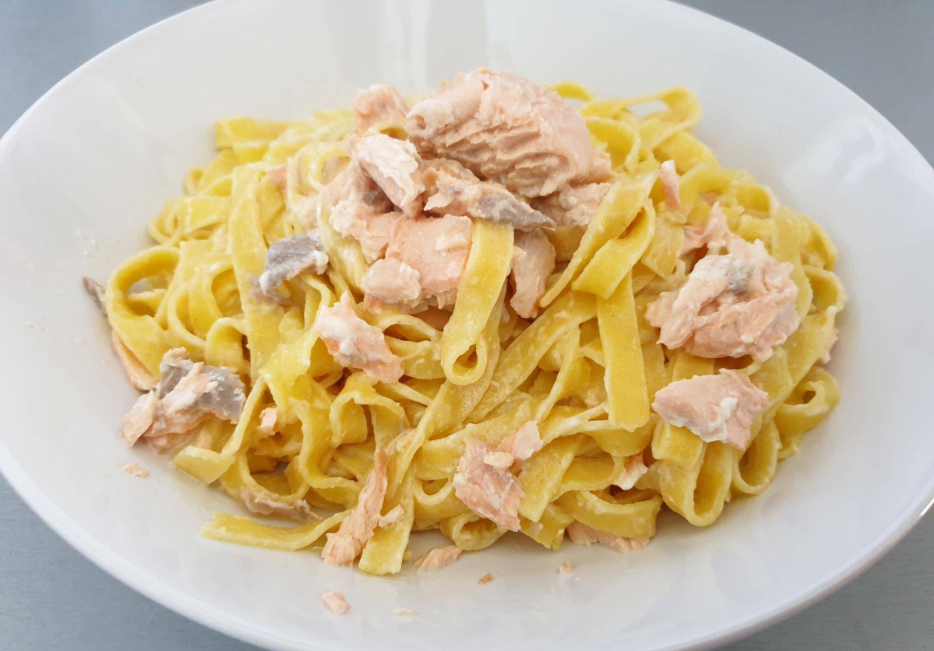 Tagliatelle au saumon a la crème - Recette Companion Connect XL | Moulinex