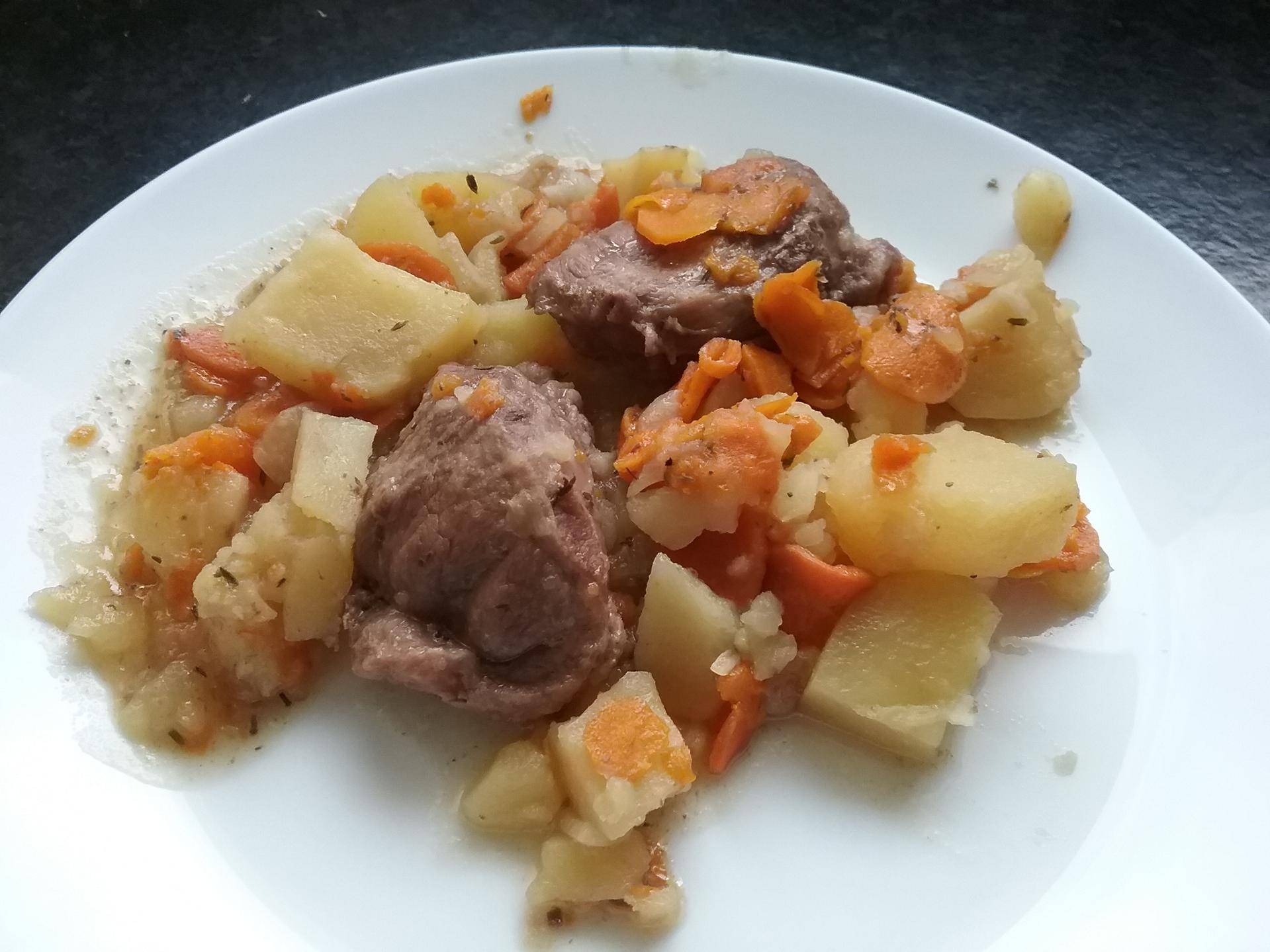 Joues de porc et légumes - Recette Cookeo | Moulinex