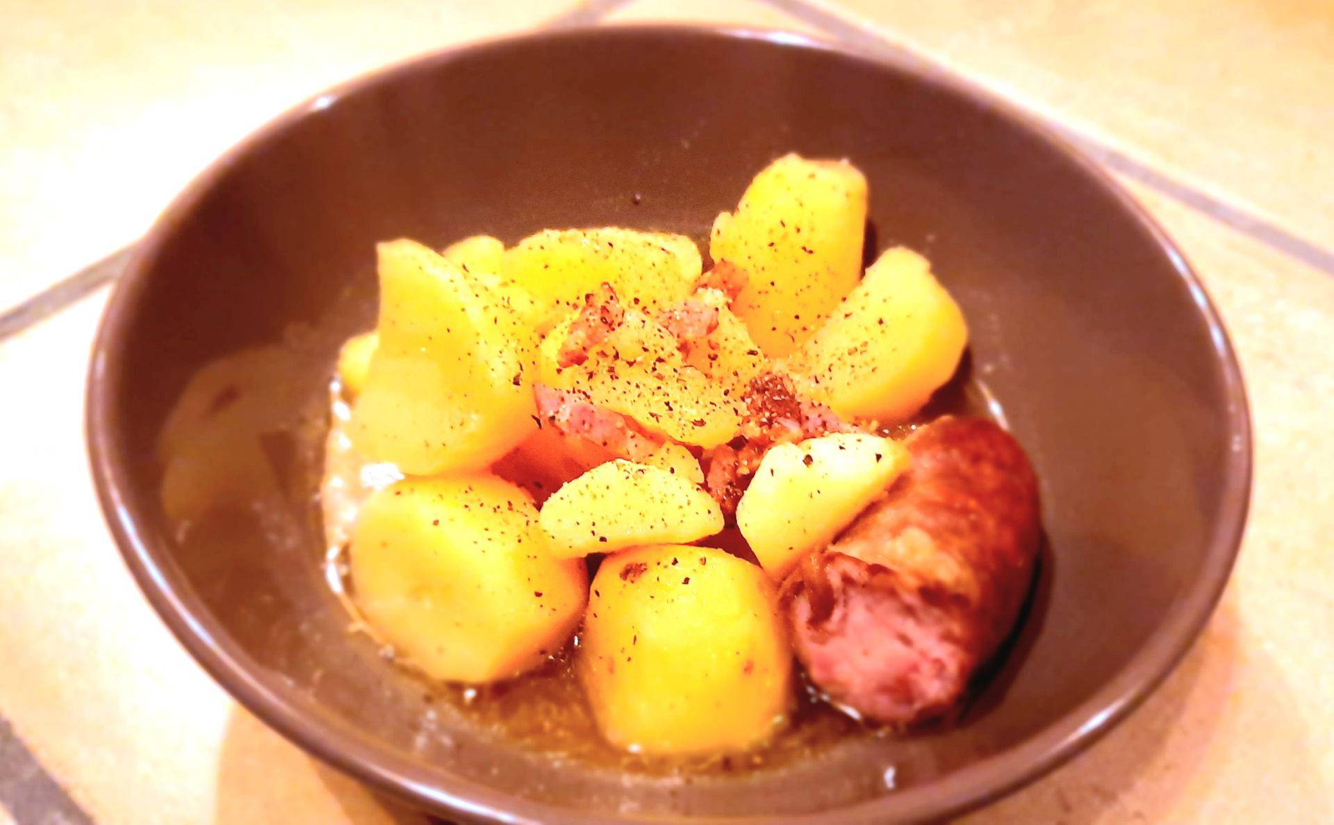 Pommes de terre saucisses vin blanc - Recette Cookeo V3 | Moulinex