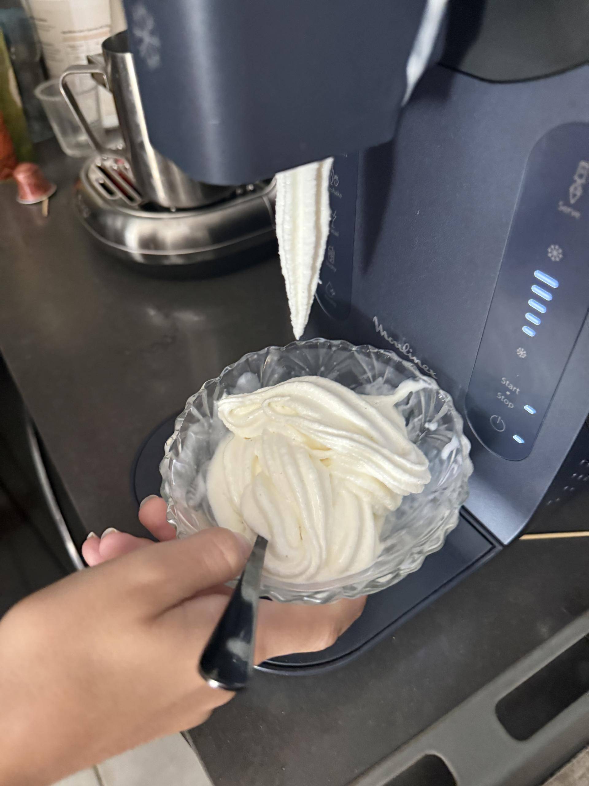 Yaourt Glacé - Recette Freezi | Moulinex