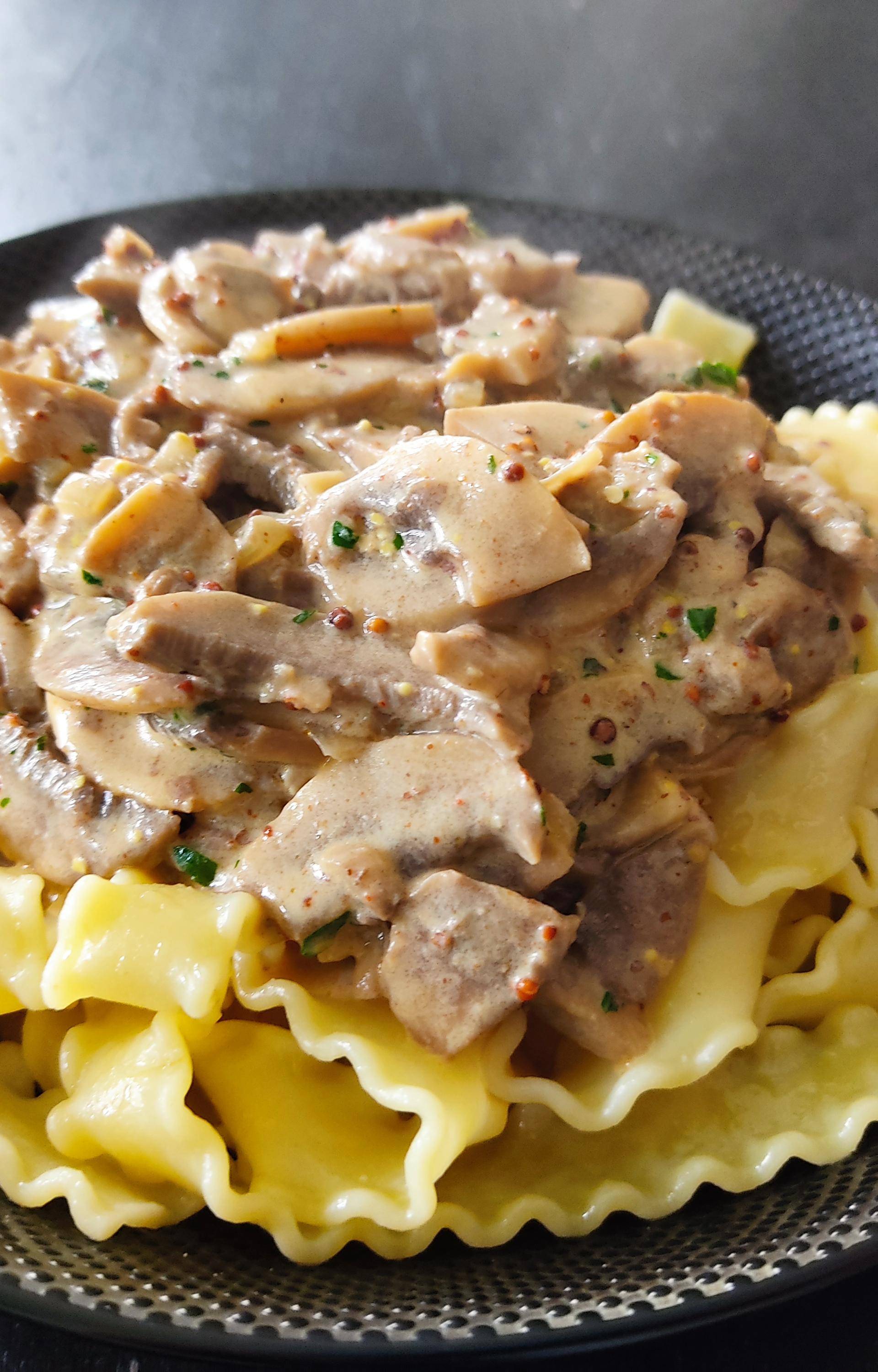 Stoofpot met boeuf Stroganov - Recette Cookeo | Moulinex