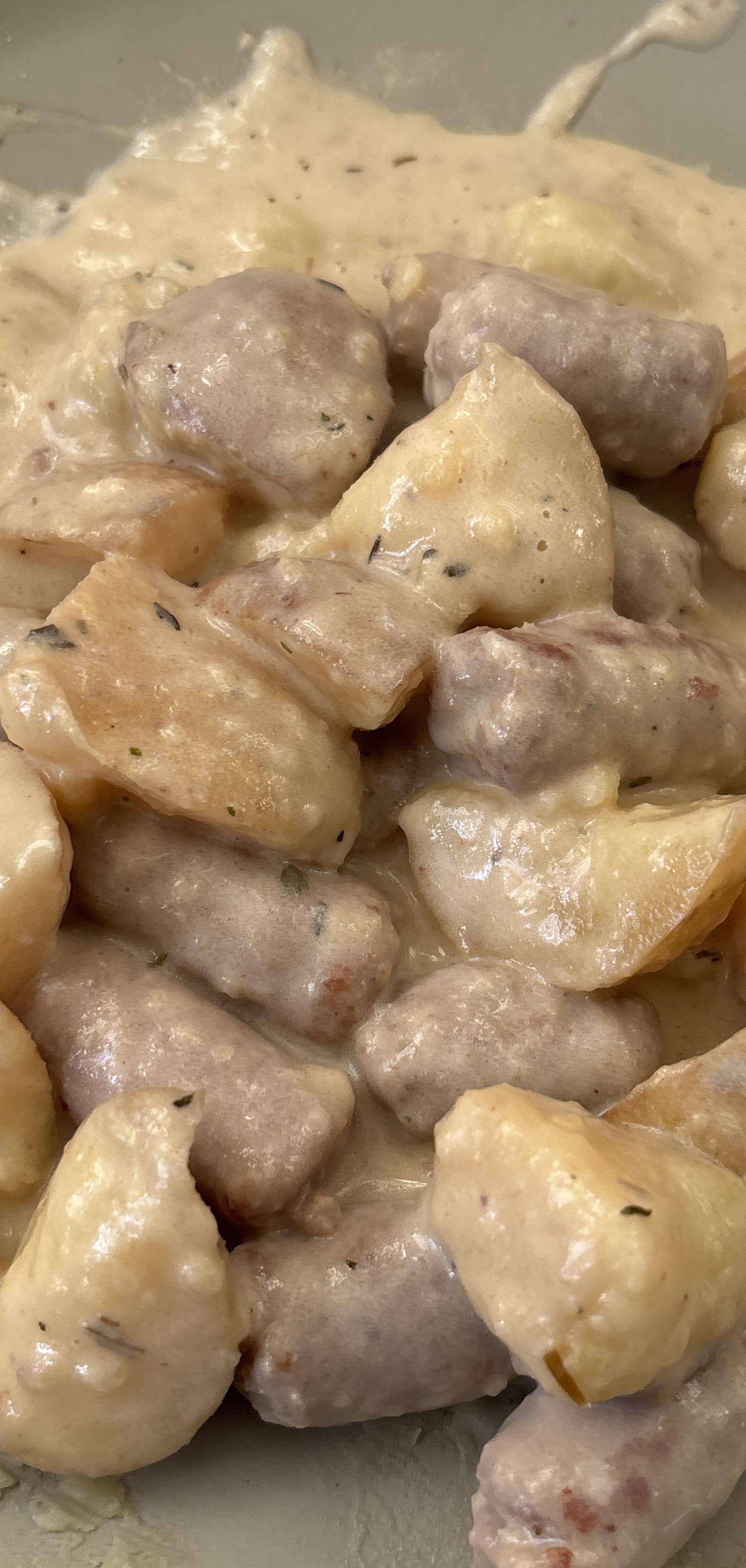 Poêlée de pommes de terre et chipolatas crémeuse - Recette Cookeo 10in1 | Moulinex