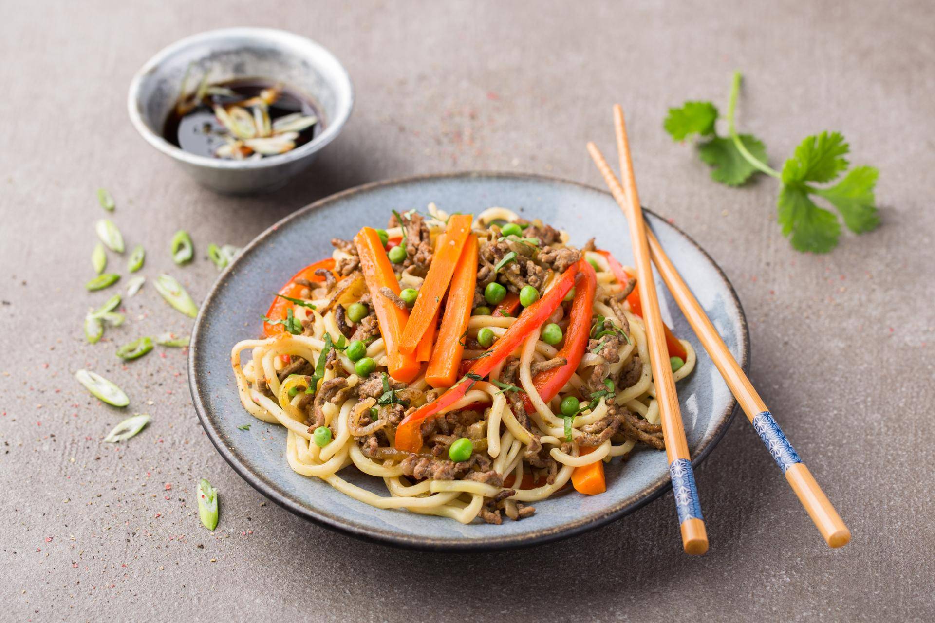 Nouilles Chinoises au bœuf - Recette Cookeo | Moulinex