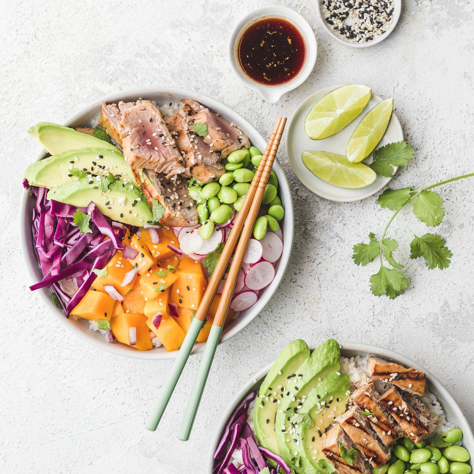 Poke bowl met gegrilde tonijn - Recette Easy Fry Max | Moulinex