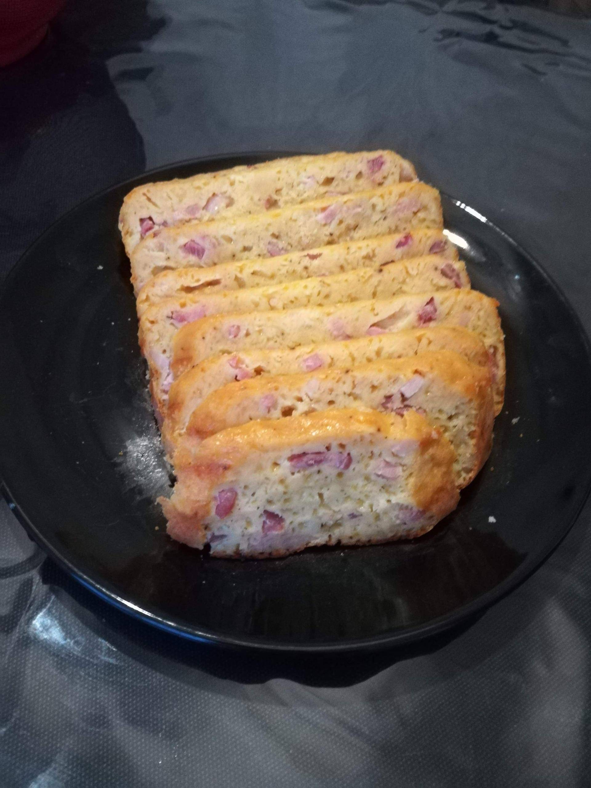 Cake lardons gruyère - Recette Cookeo | Moulinex