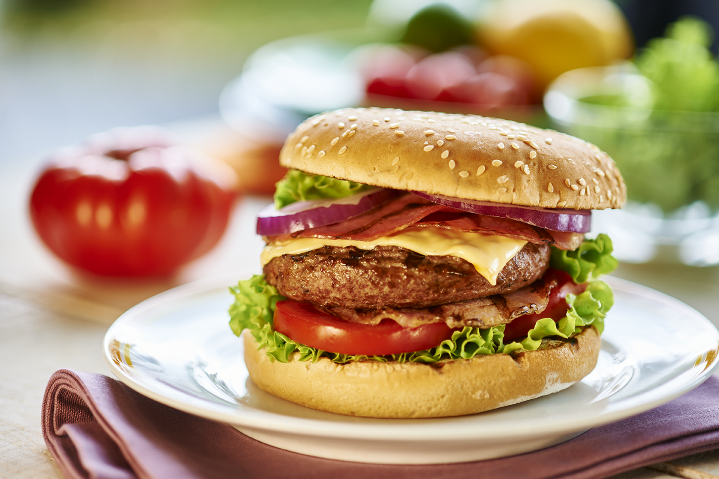 Burger au bacon fumé - Recette Cook'in One | Moulinex