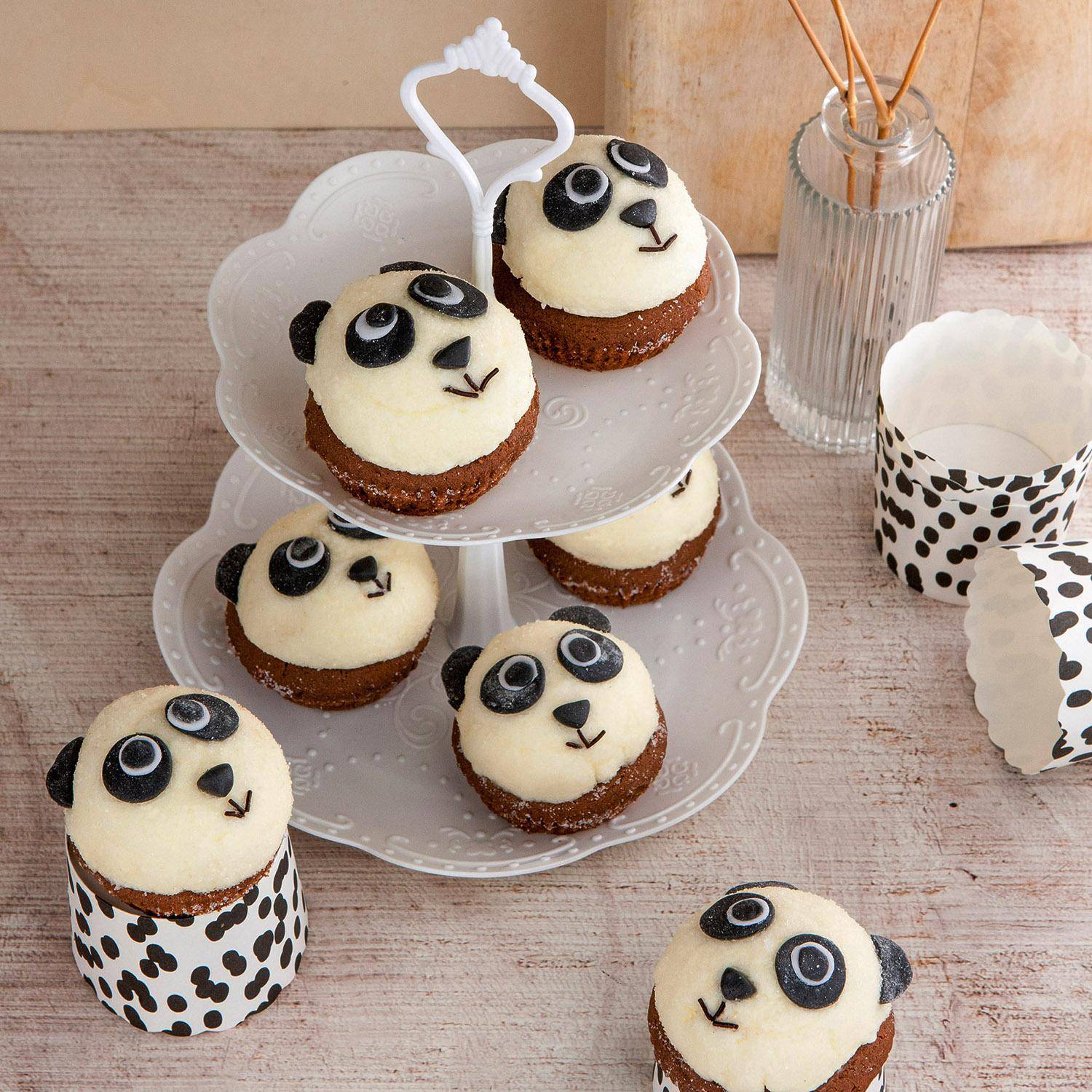 Cup-Cake chocolat panda - Recette Companion | Moulinex