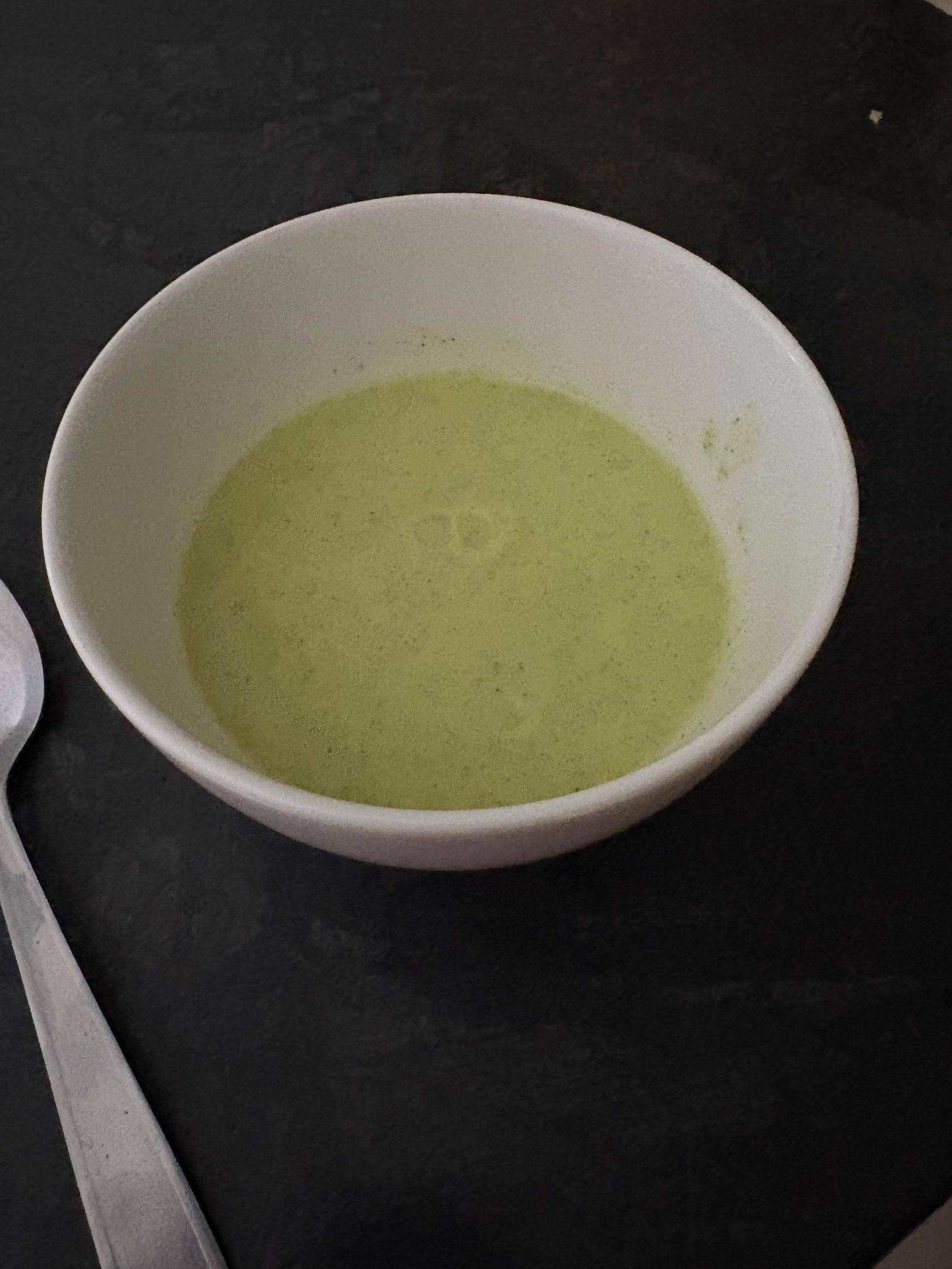 Gaspacho courgettes concombres et chèvre frais - Recette Companion Connect XL | Moulinex