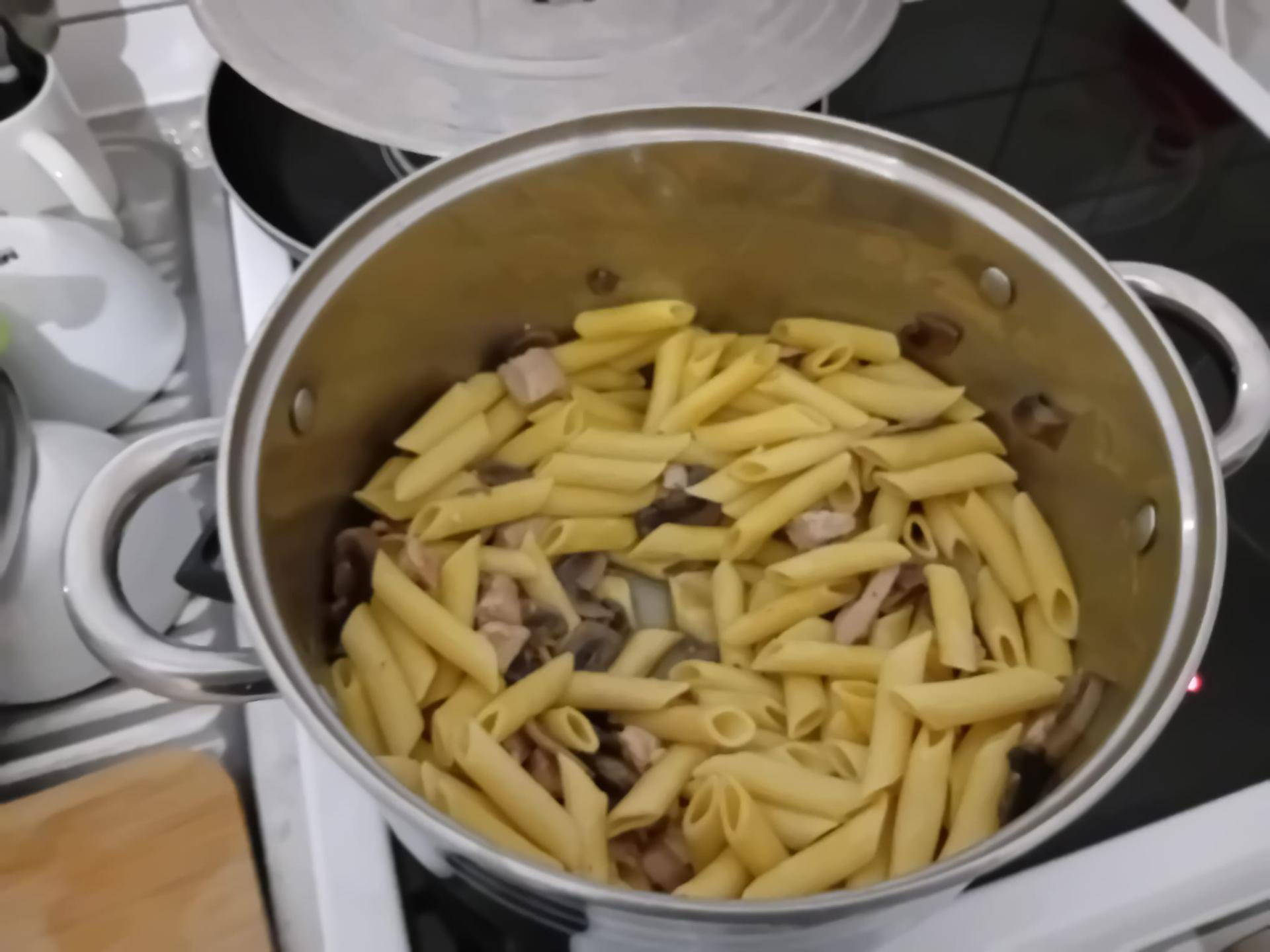 Saute de dinde aux champignons - Recette Cookeo | Moulinex