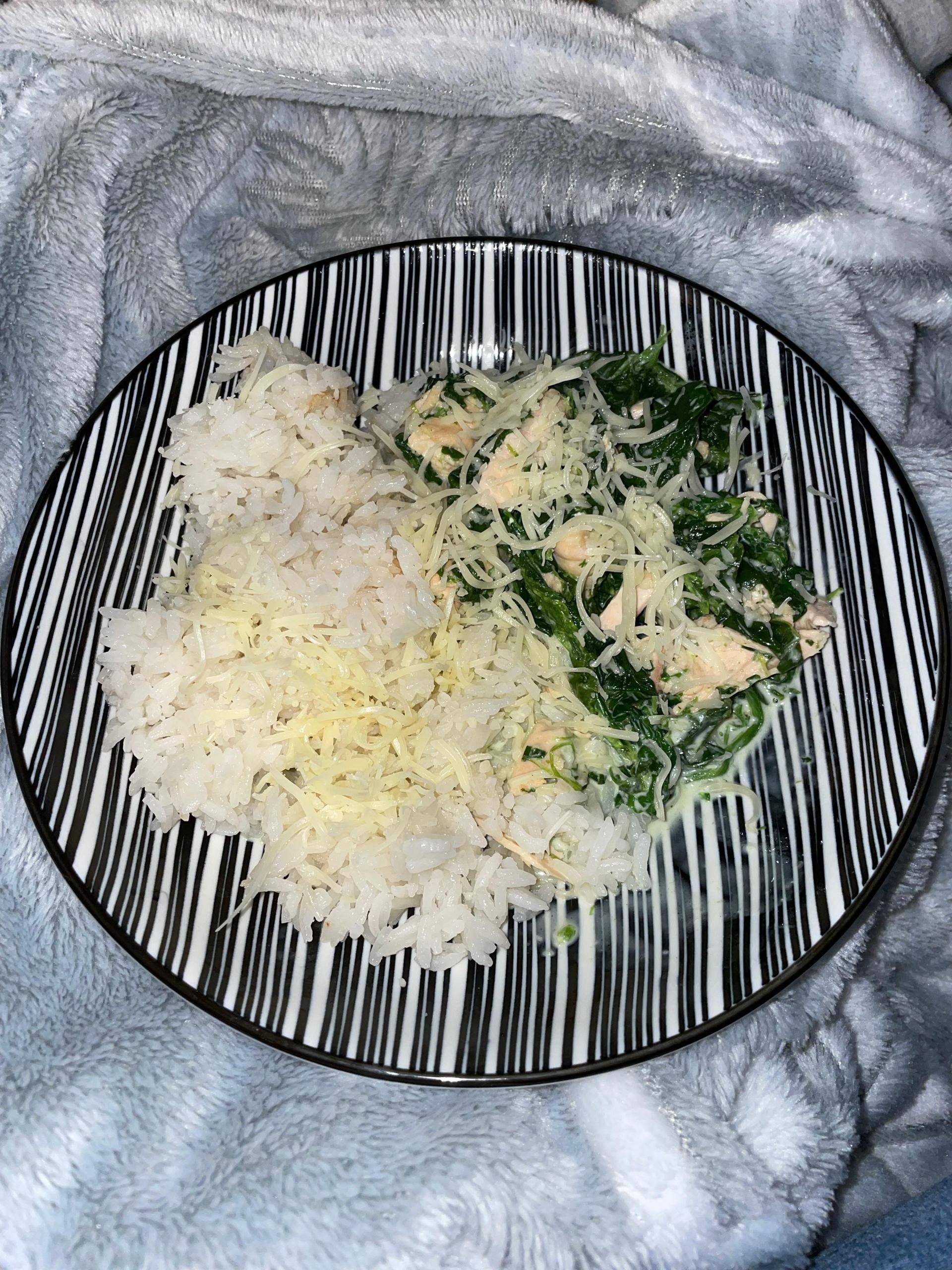 Riz accompagné de saumon et épinard - Recette Cookeo | Moulinex