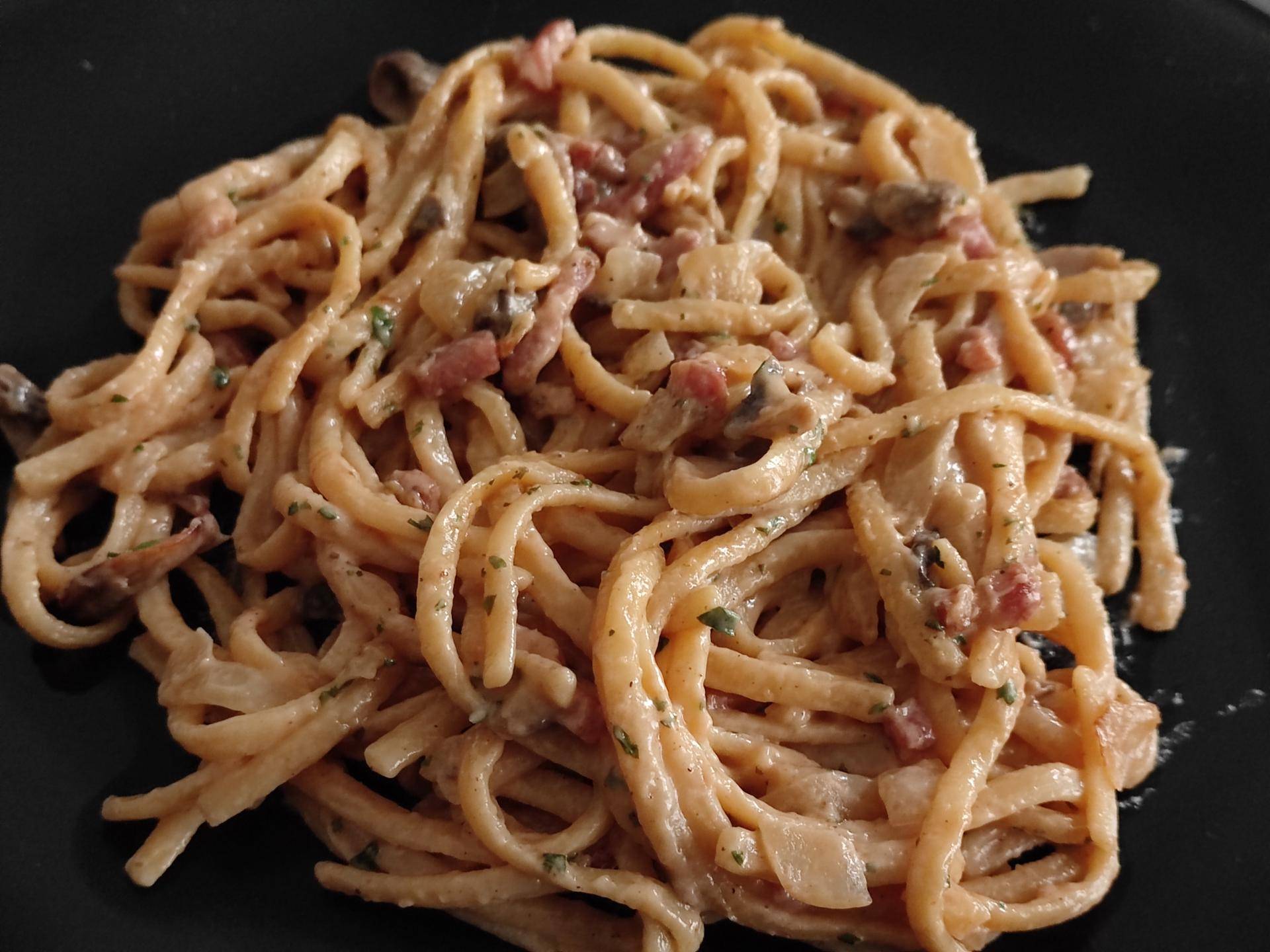 Pâtes aux lardons et champignons - Recette Cookeo | Moulinex