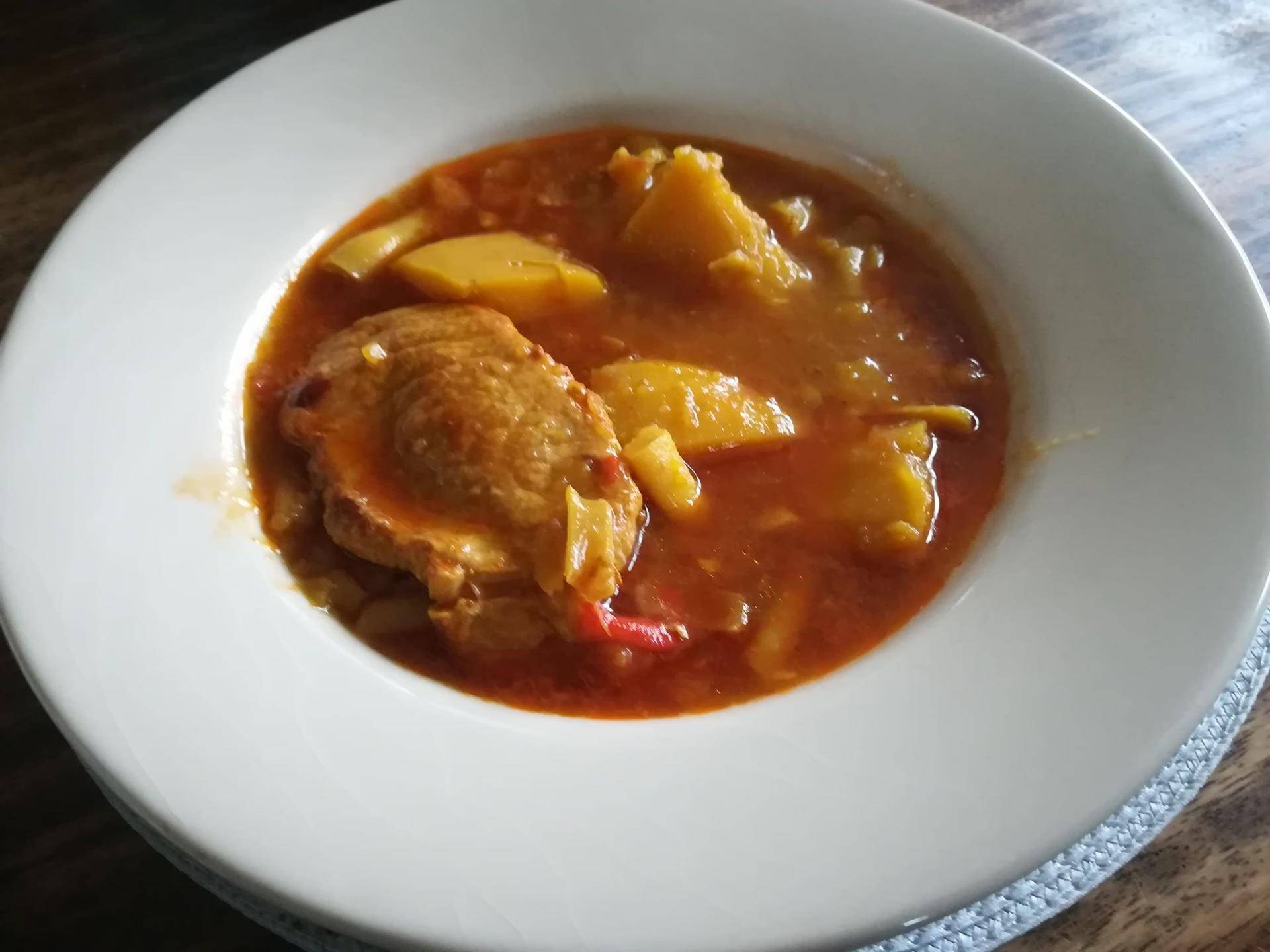 Ragoût espagnol de viande avec pommes de terre et haricots princesses - Recette Cookeo | Moulinex