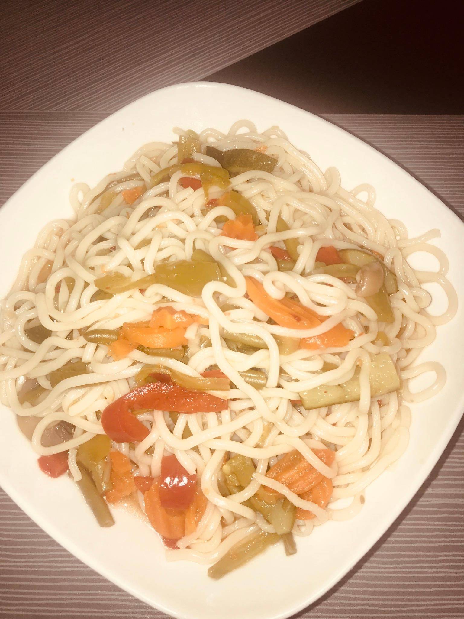 Ramen de légumes épicés - Recette Cookeo | Moulinex