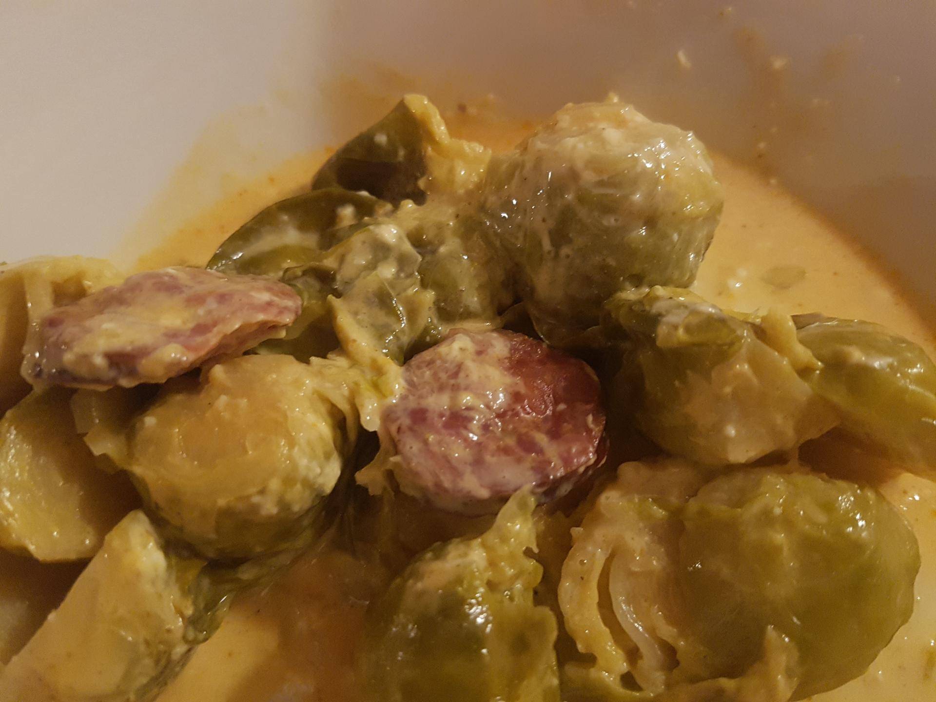 Choux de Bruxelles au chorizo - Recette Cookeo | Moulinex