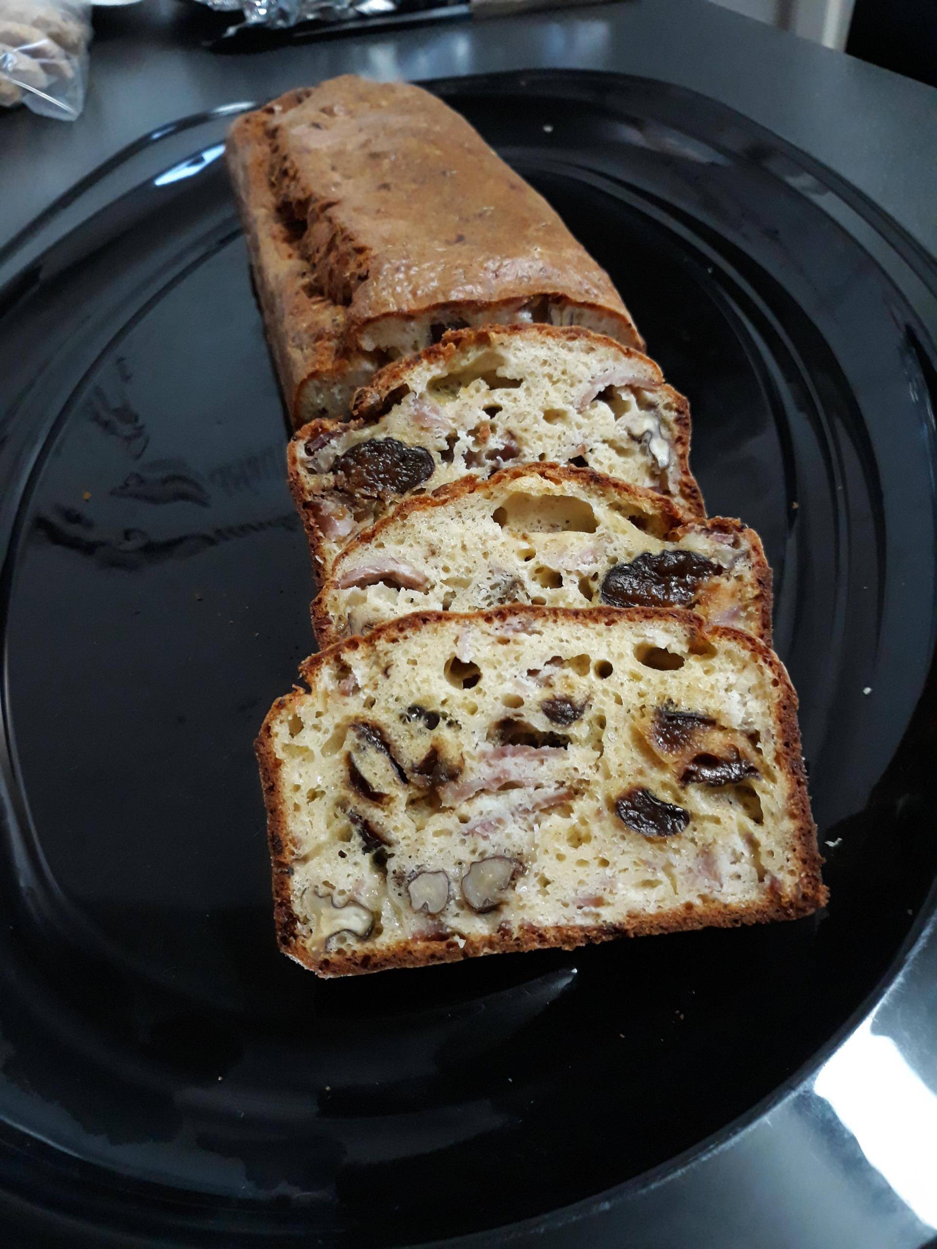 Cake moelleux bacon, pruneaux, noix - Recette Companion Connect XL | Moulinex