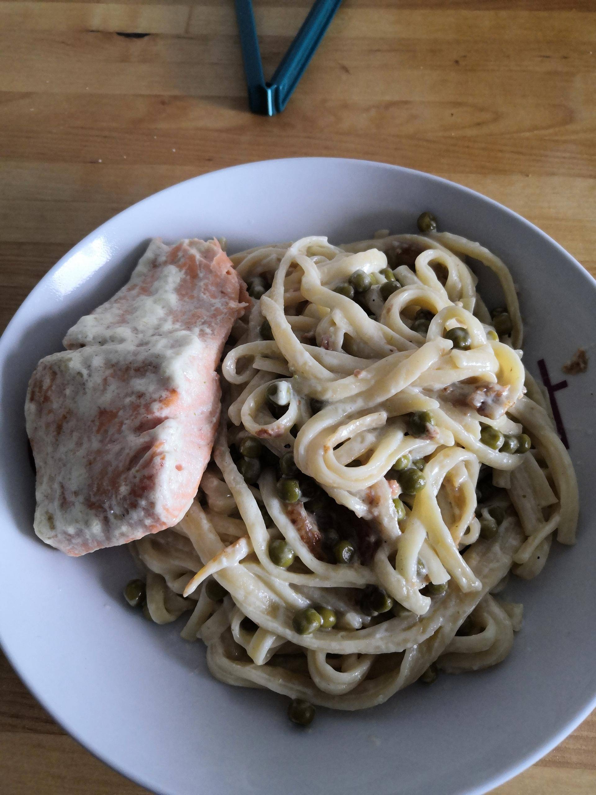 Linguine au saumon et petits pois - Recette Cookeo V3 | Moulinex