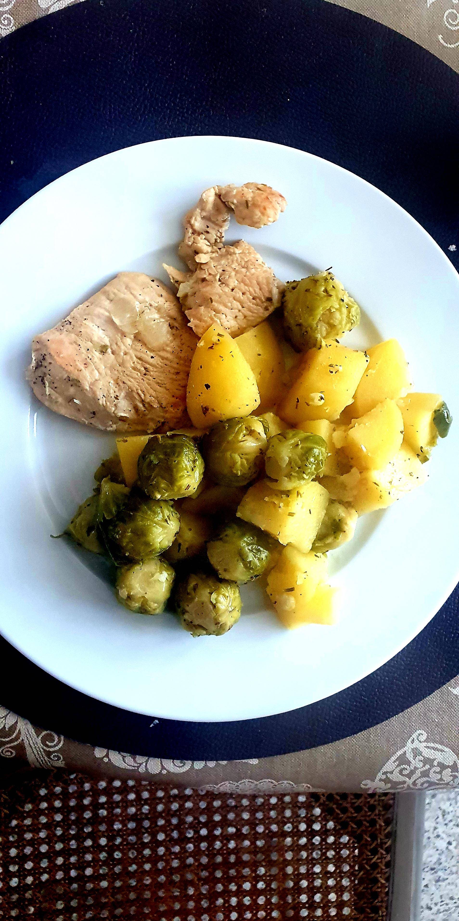 Pommes de terre choux de Bruxelles Escalope - Recette Cookeo V3 | Moulinex