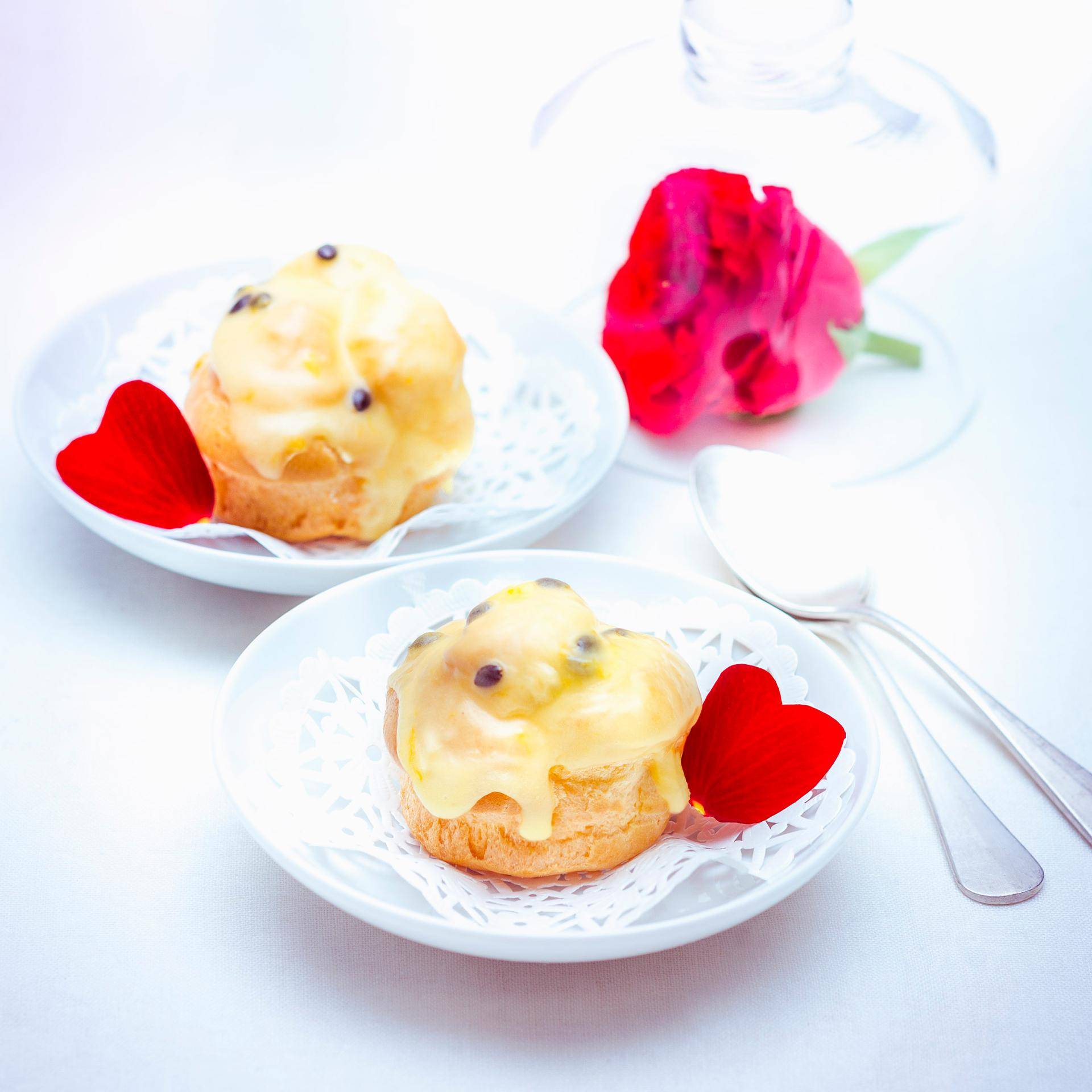 Petits choux à la crème et fruits de la passion - Recette Companion Connect | Moulinex