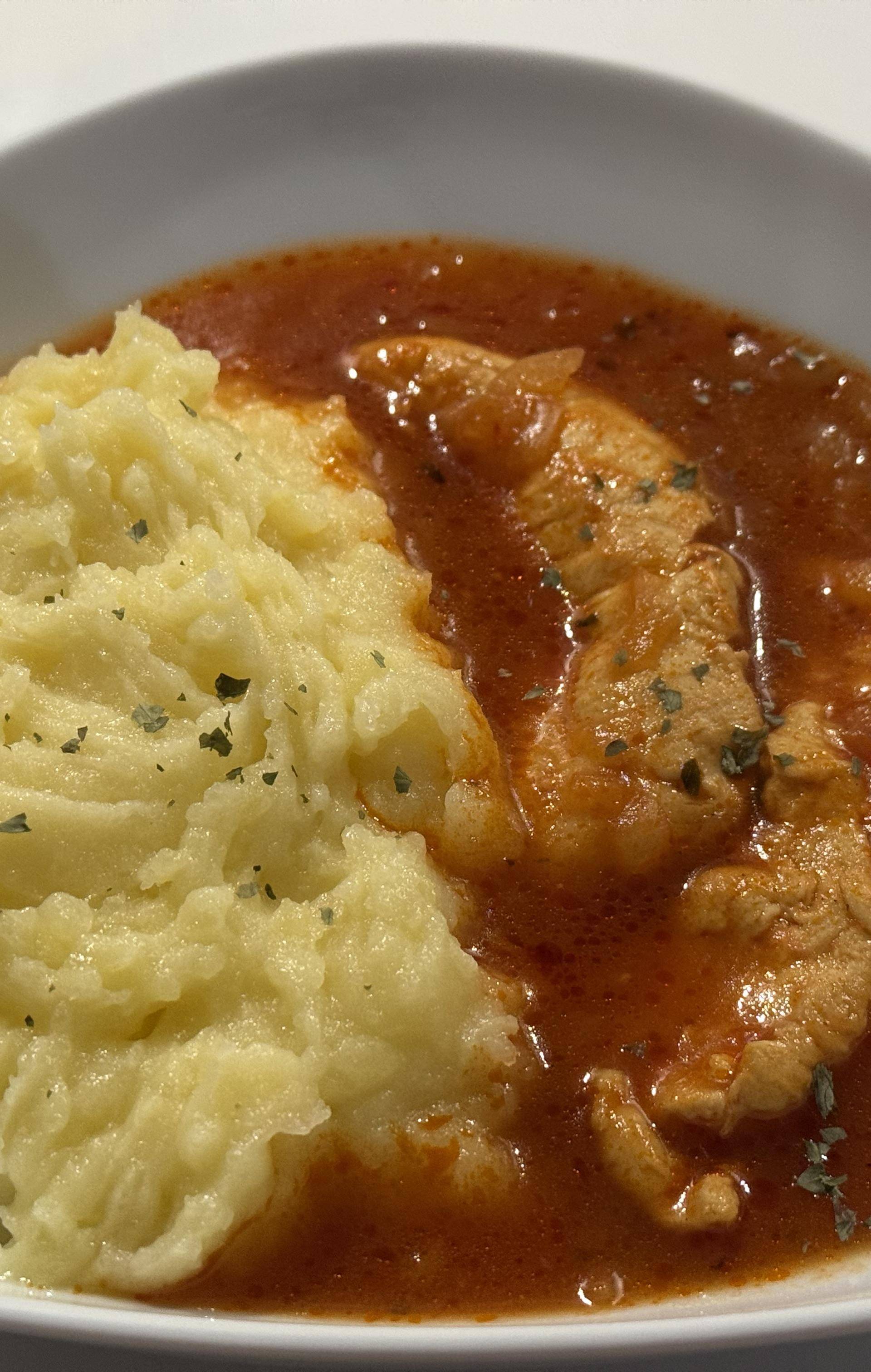 Aiguillettes de poulet, pommes de terre, carottes - Recette Cookeo | Moulinex