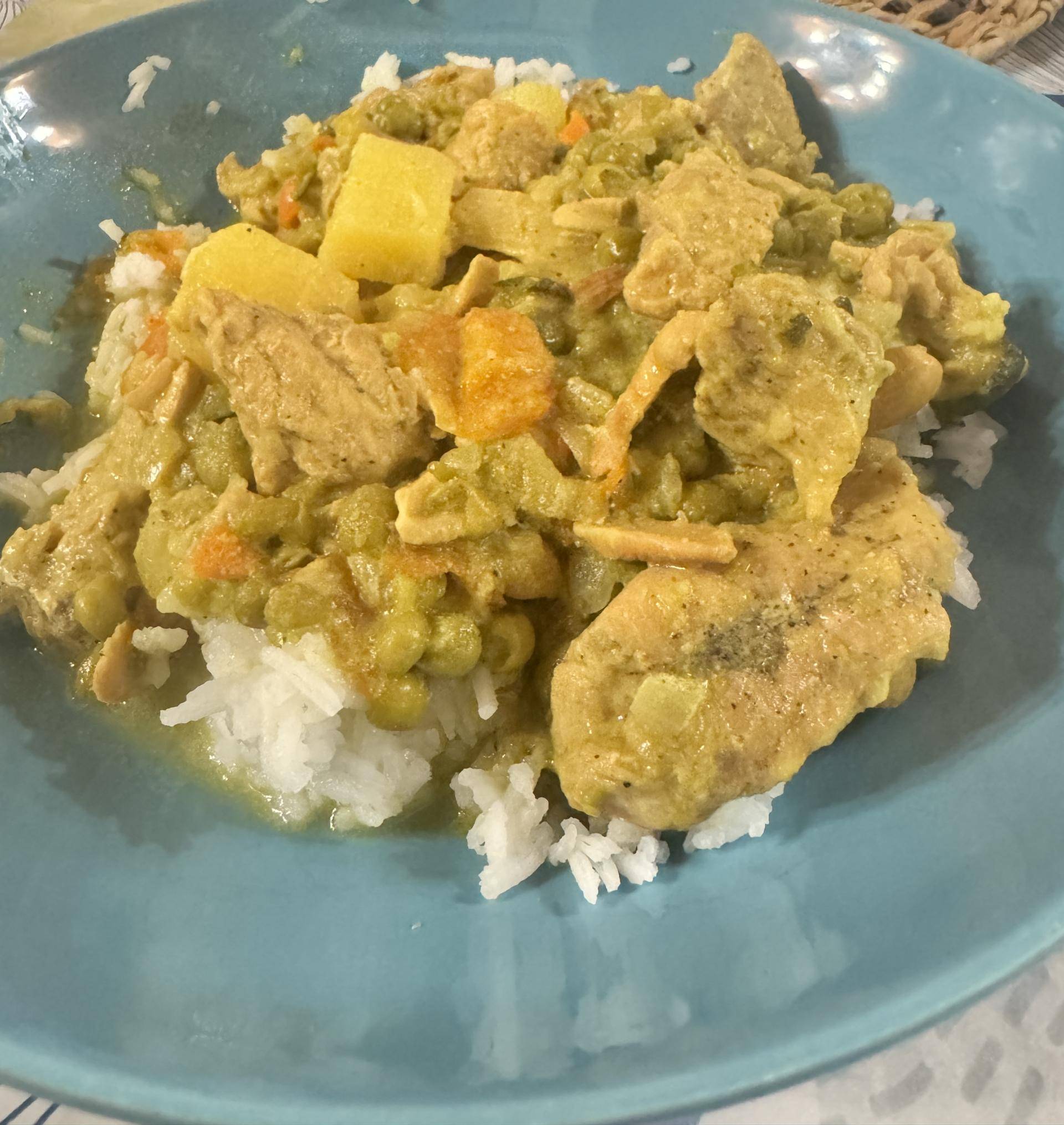 Dinde au curry avec noix de cajou et ananas - Recette Cookeo Infinity Autostir | Moulinex