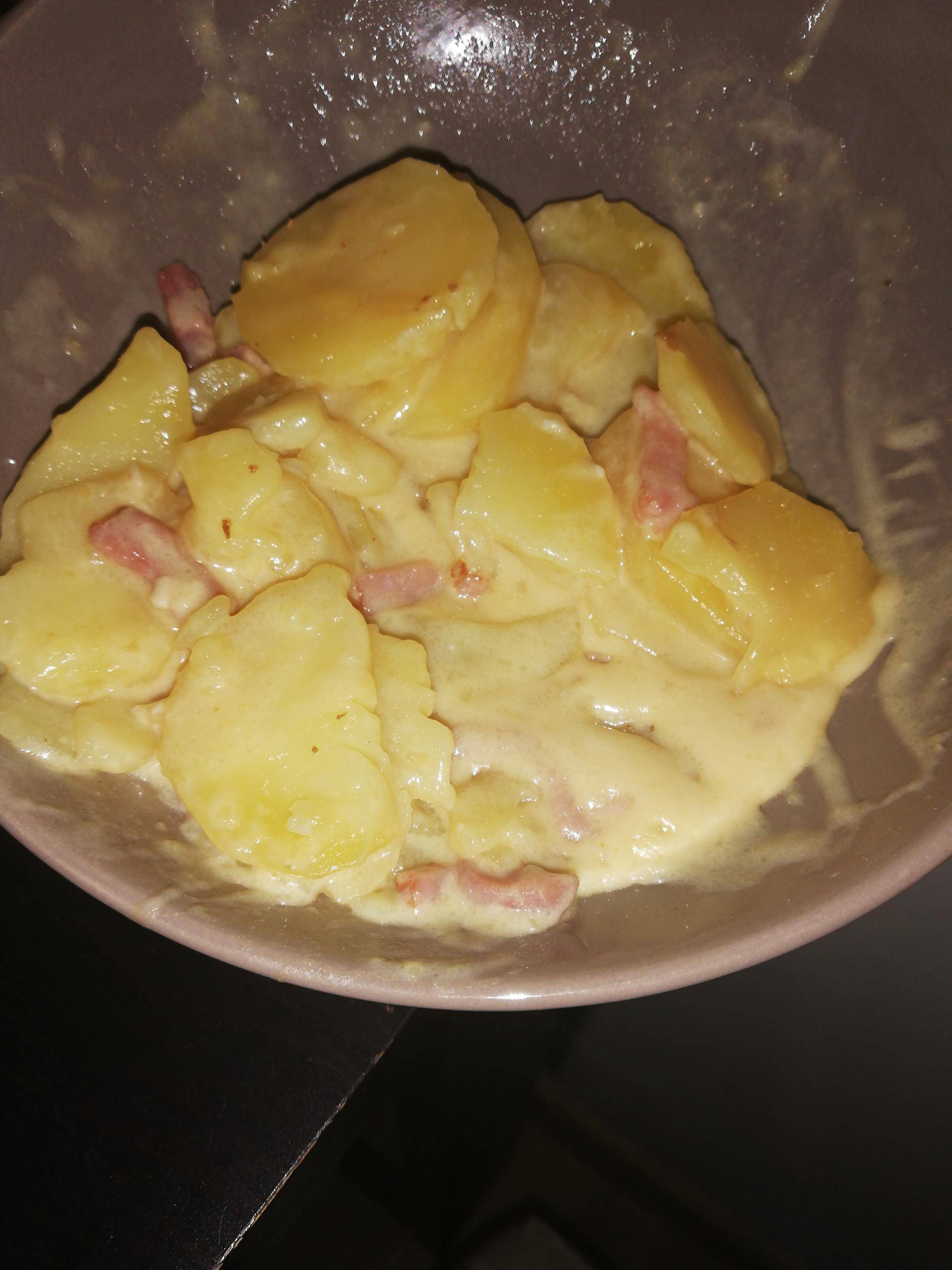 Pommes de terre façon savoyarde au camembert d'Isigny - Recette Cookeo | Moulinex
