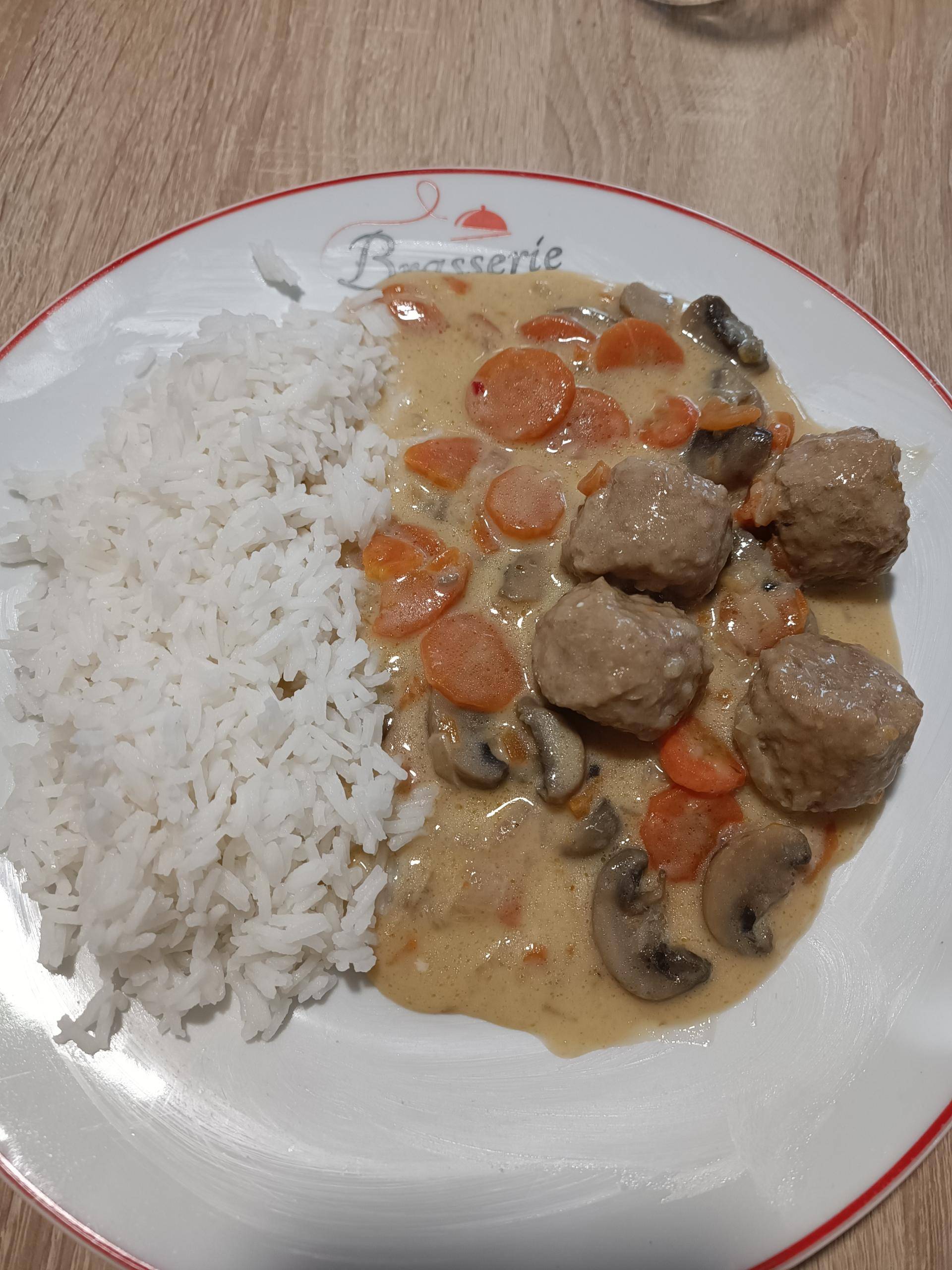 Boulettes de veau façon blanquette - Recette Cookeo | Moulinex