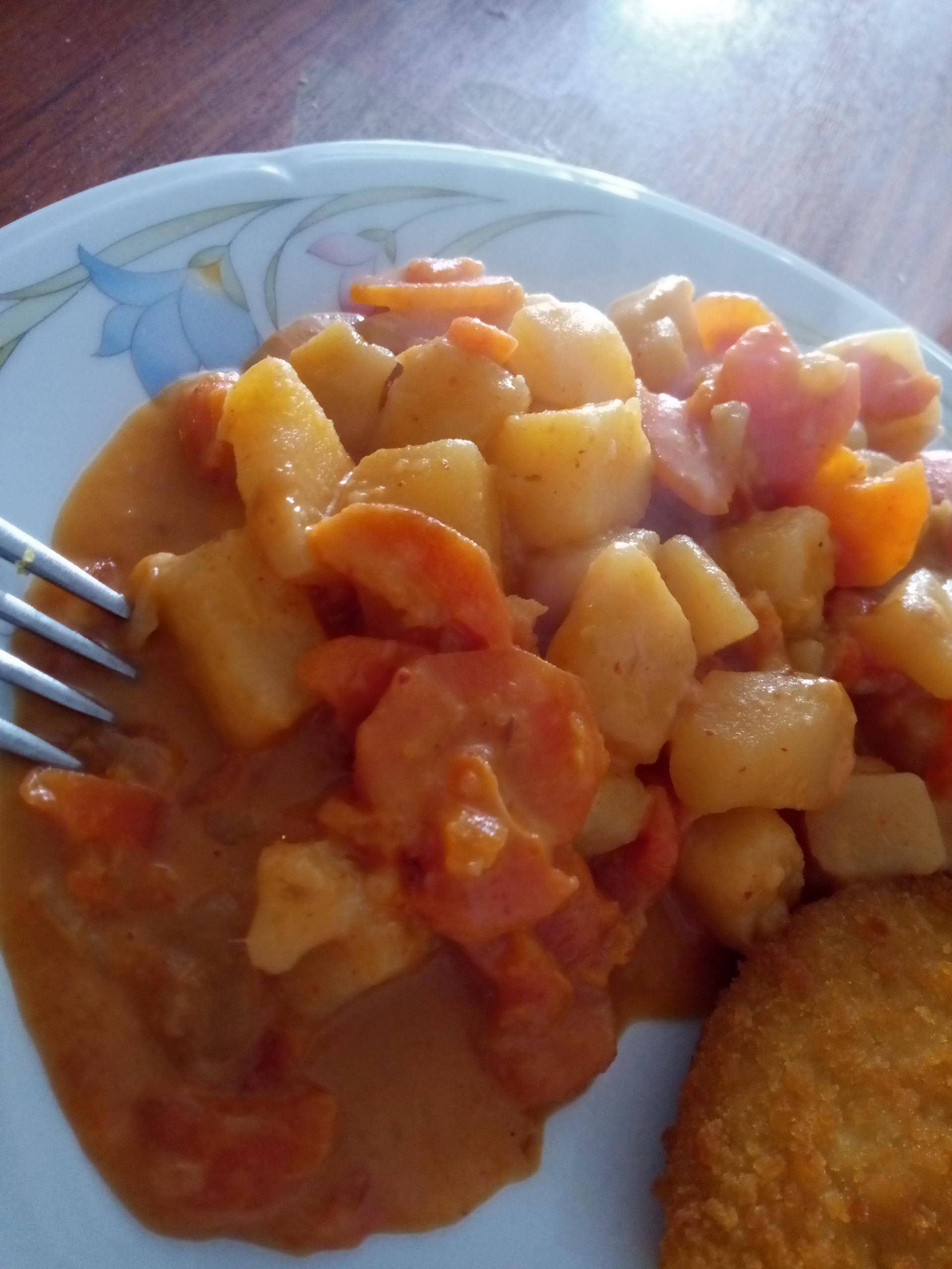 Curry de pommes de terre & carottes - Recette Cookeo | Moulinex