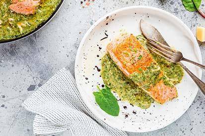 Pavés de saumon au pesto vert - Recette Cook'in One | Moulinex
