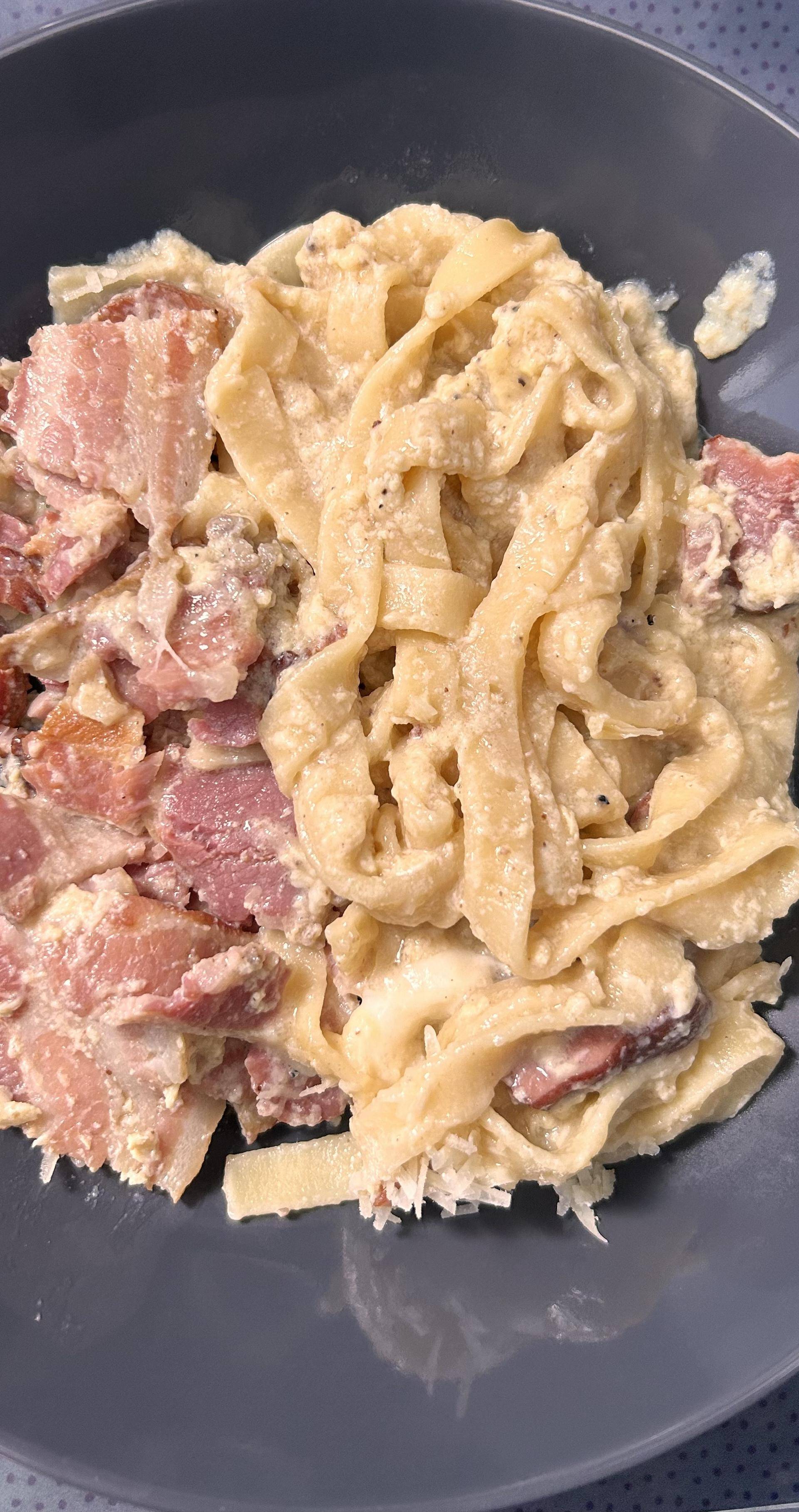 Tagliatelles carbonara à l’italienne - Recette Cookeo | Moulinex