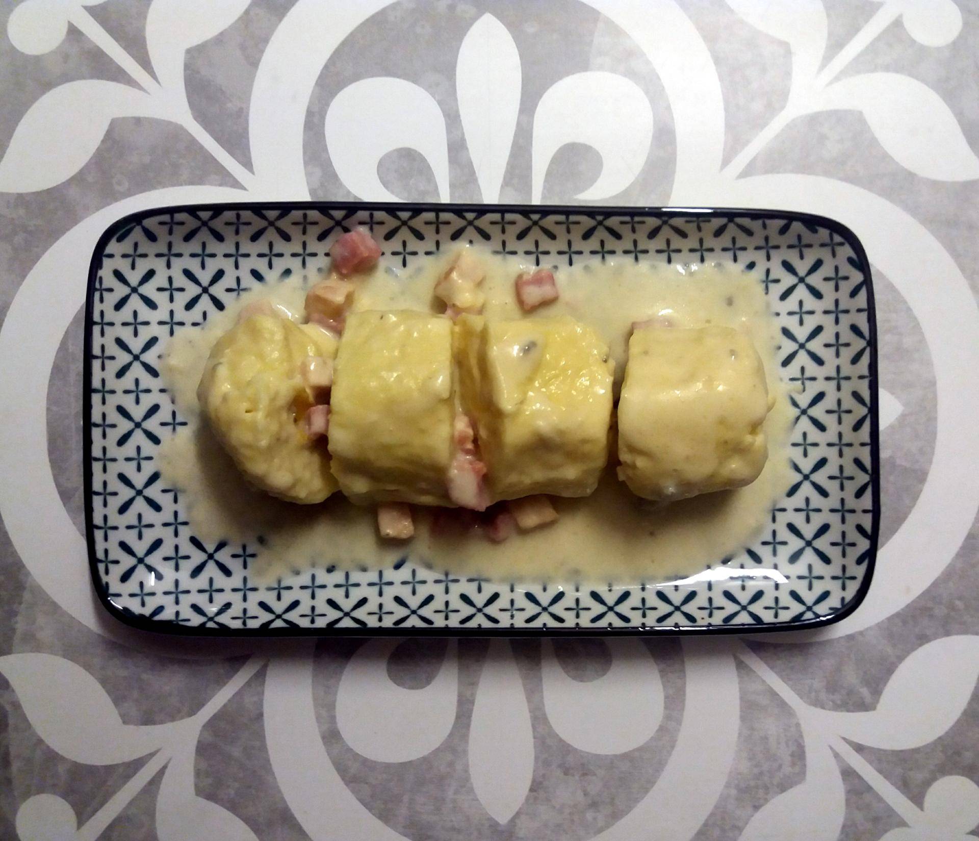 Quenelles sauce vin blanc, lardons et bleu - Recette Cookeo | Moulinex