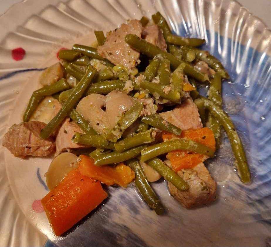 Sauté de veau et carottes et champignons et haricots verts. - Recette Cookeo | Moulinex