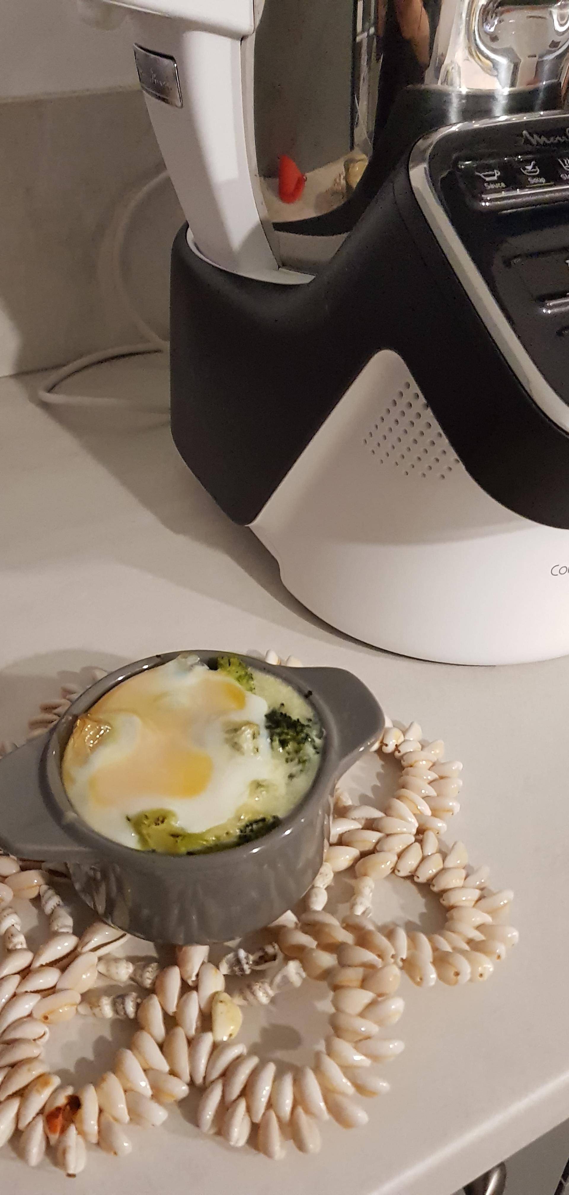 Oeuf cocotte brocolis - Recette Companion XL | Moulinex